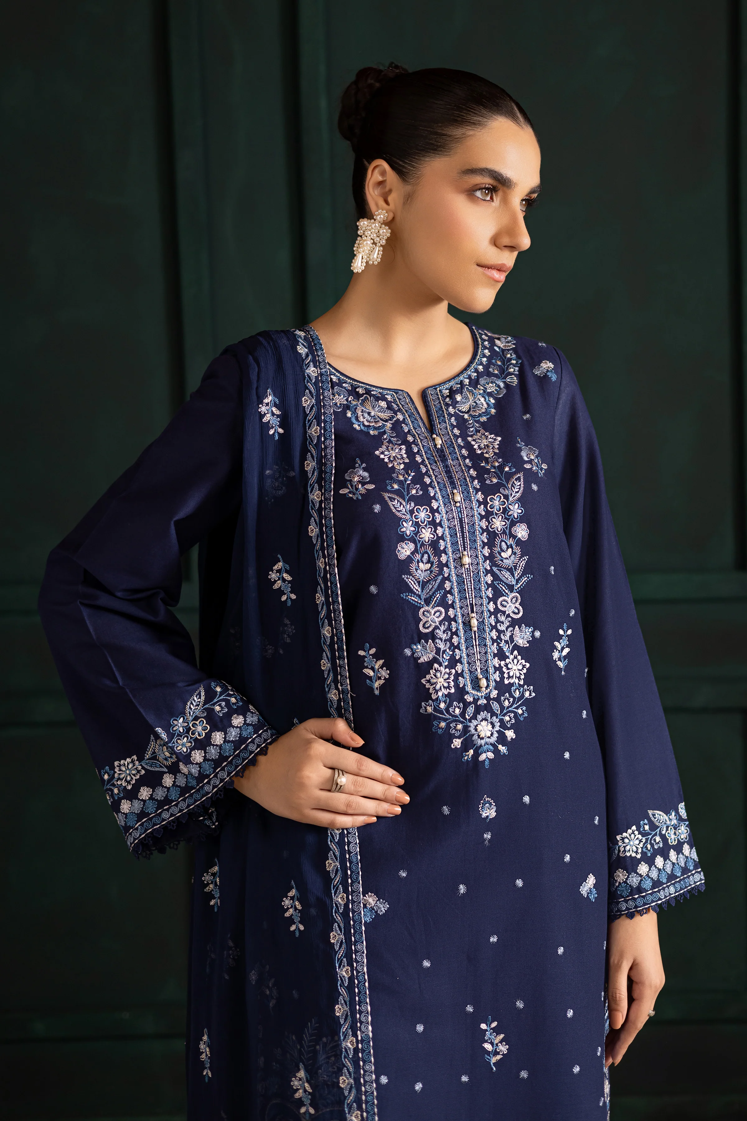 Adoro 3Pc - Embroidered Khaddar Dress - Image 3
