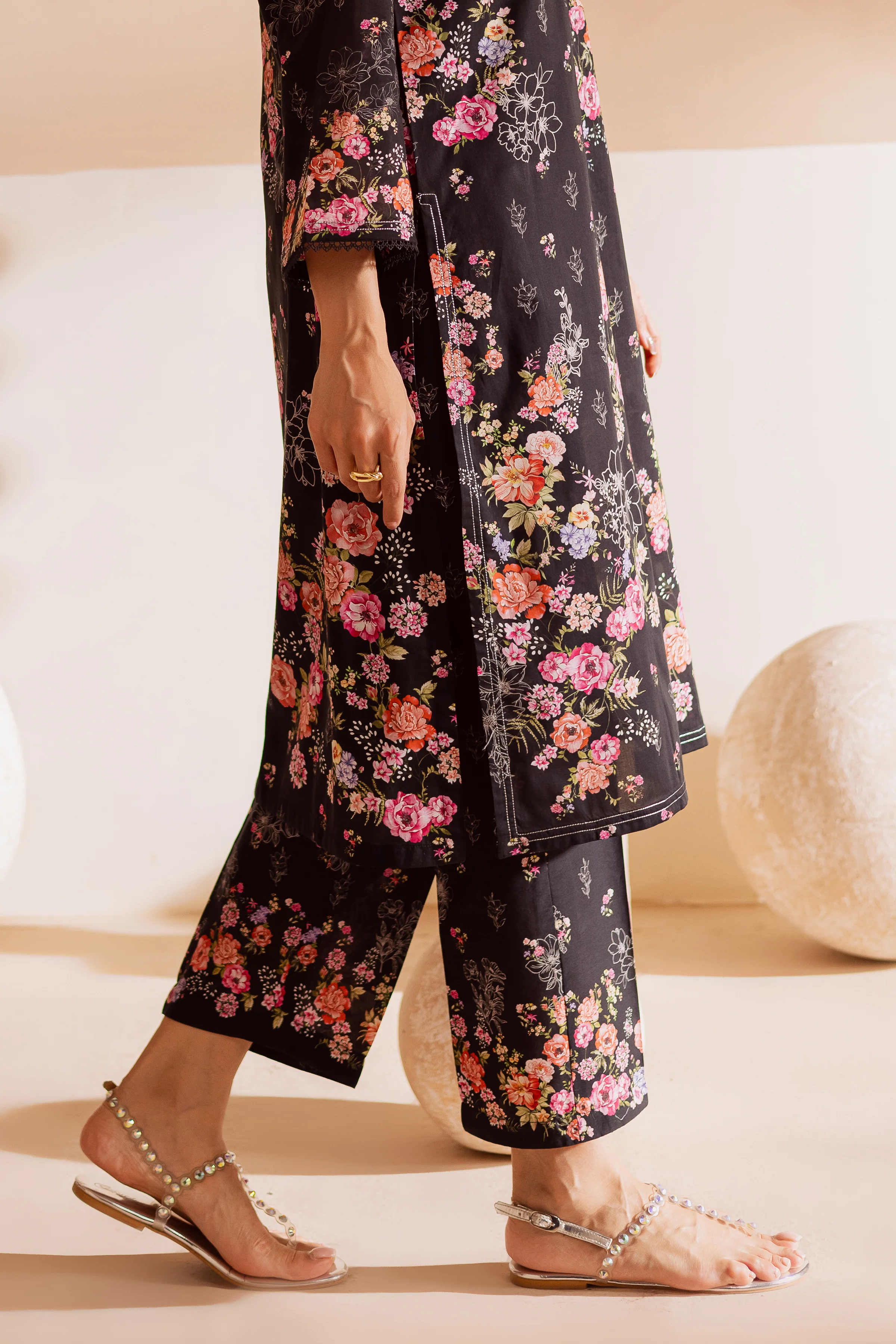 Aimah 2Pc - Printed Lawn Dress - Image 6