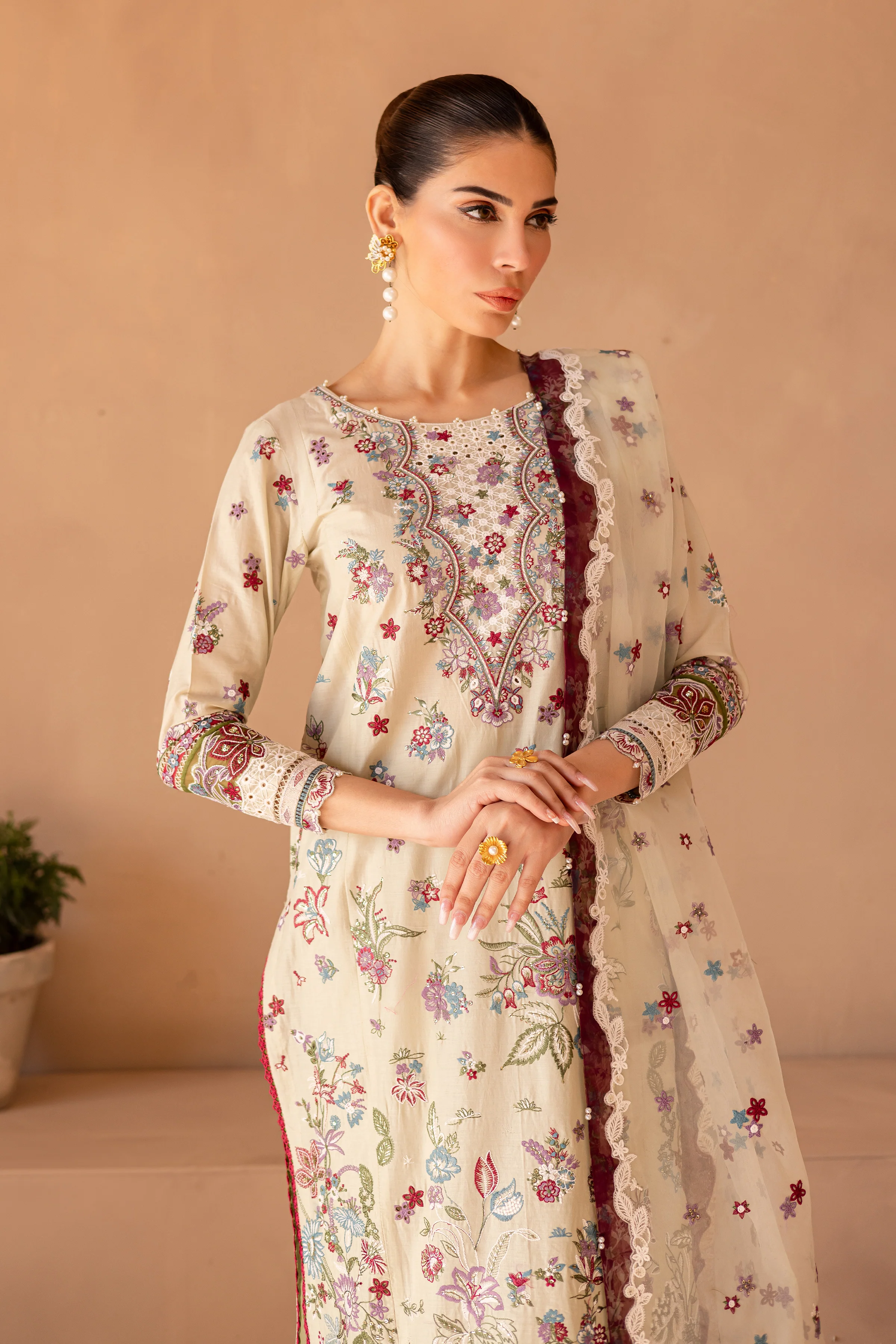 Amiraa 3Pc - Embroidered Luxe Pre - Image 2