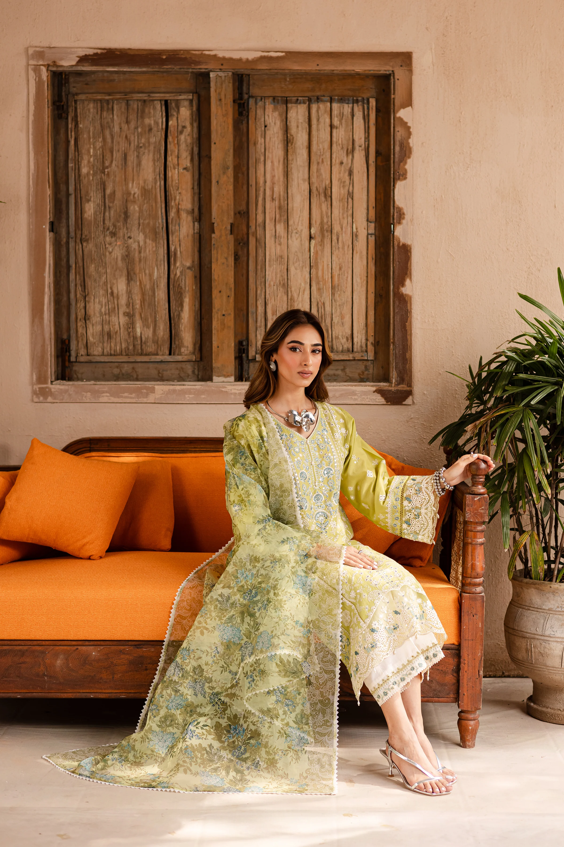 Apple August 3Pc - Embroidered Lawn Dress - Image 4