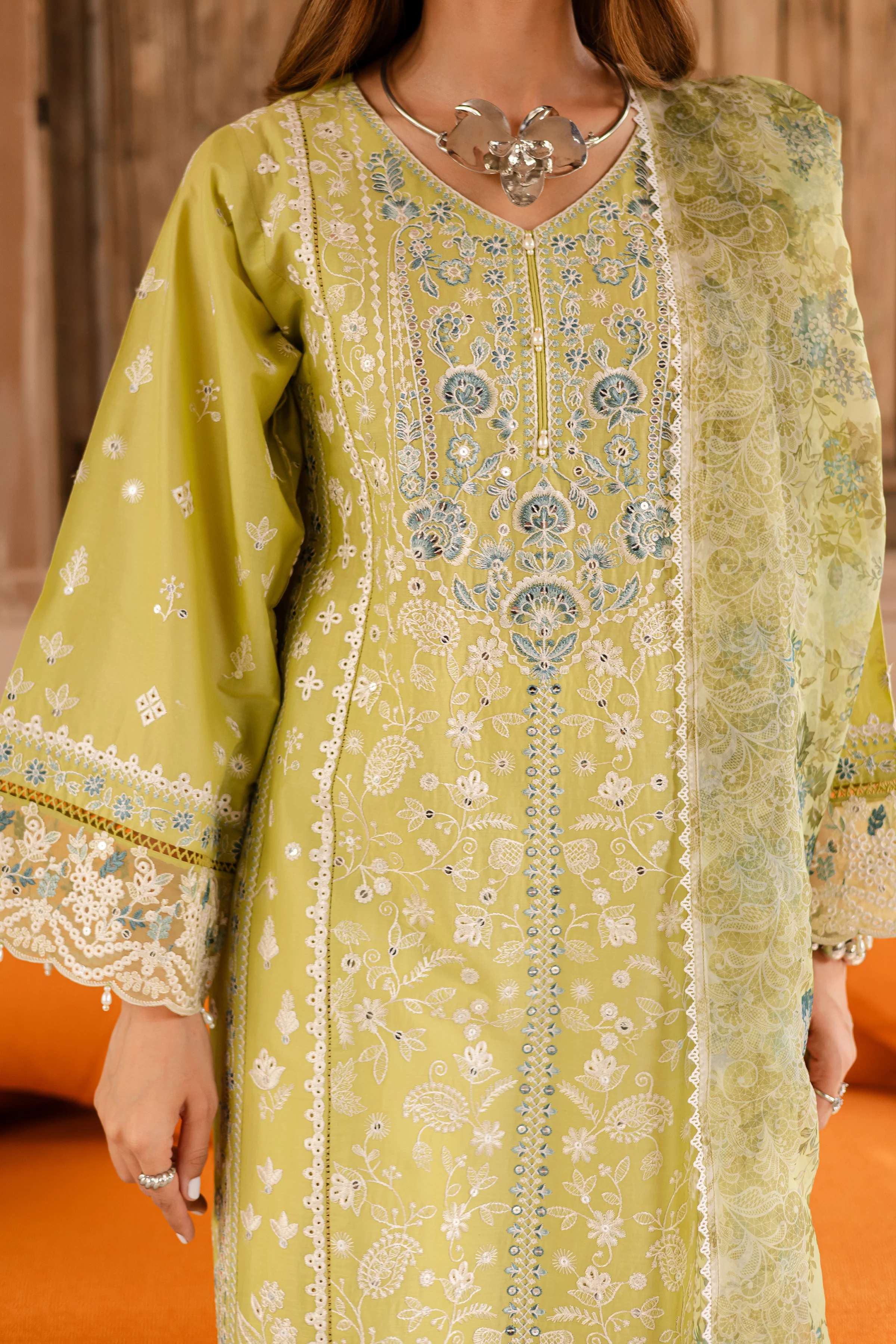 Apple August 3Pc - Embroidered Lawn Dress - Image 7