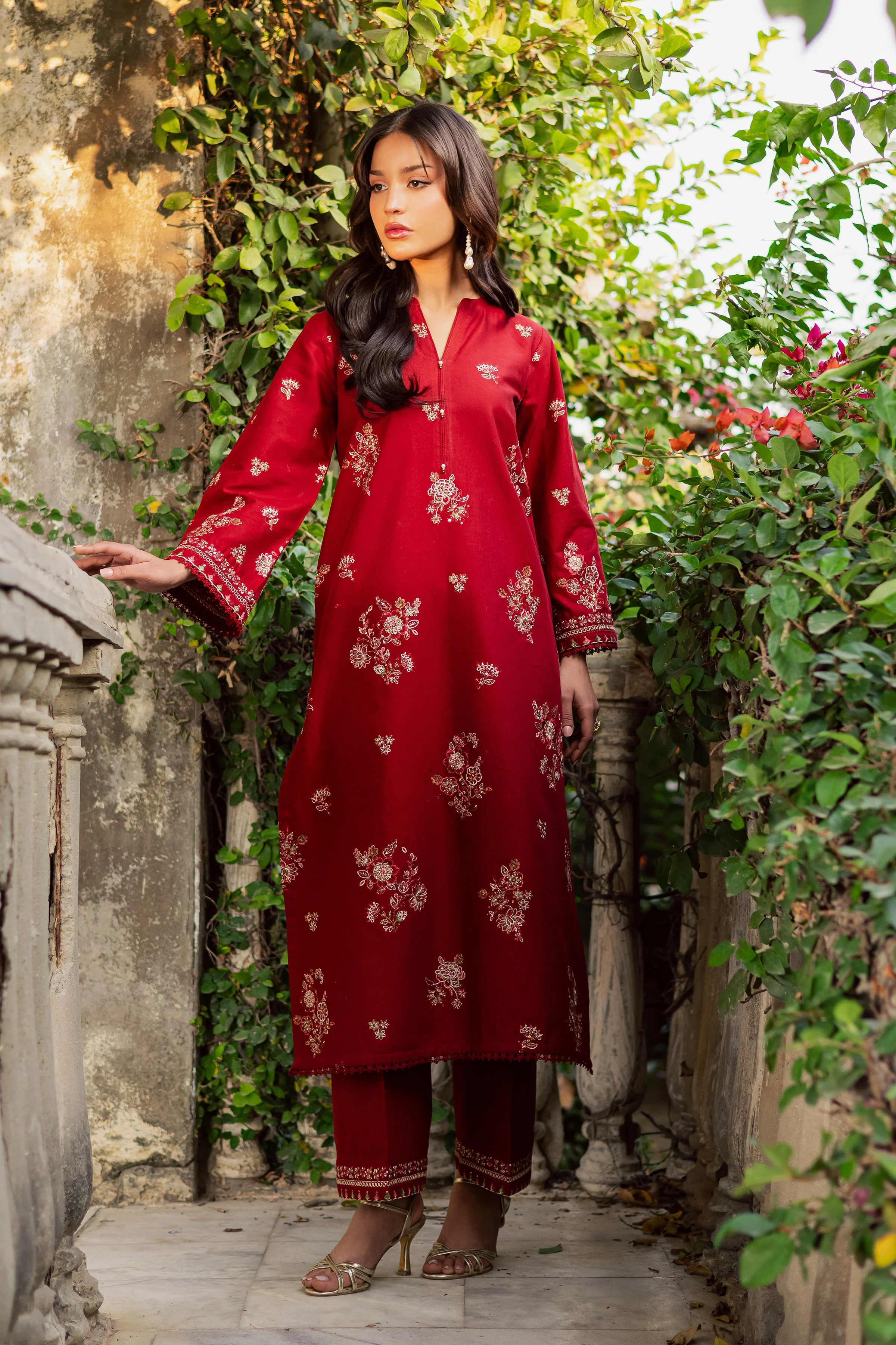 Arisu 2Pc - Embroidered Khaddar Dress - Image 3