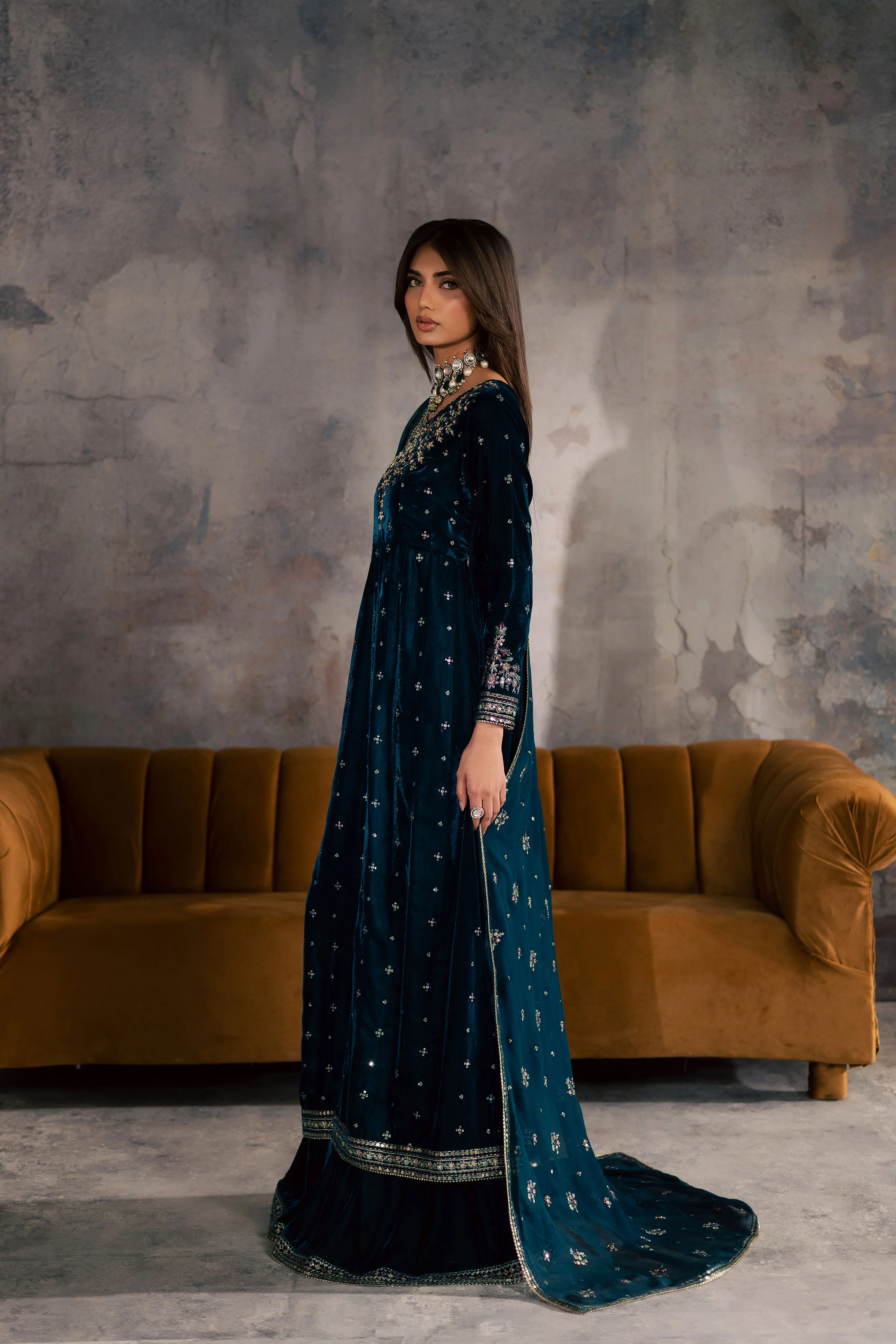 Ayra 3Pc - Velvet Formal Dress - Image 4