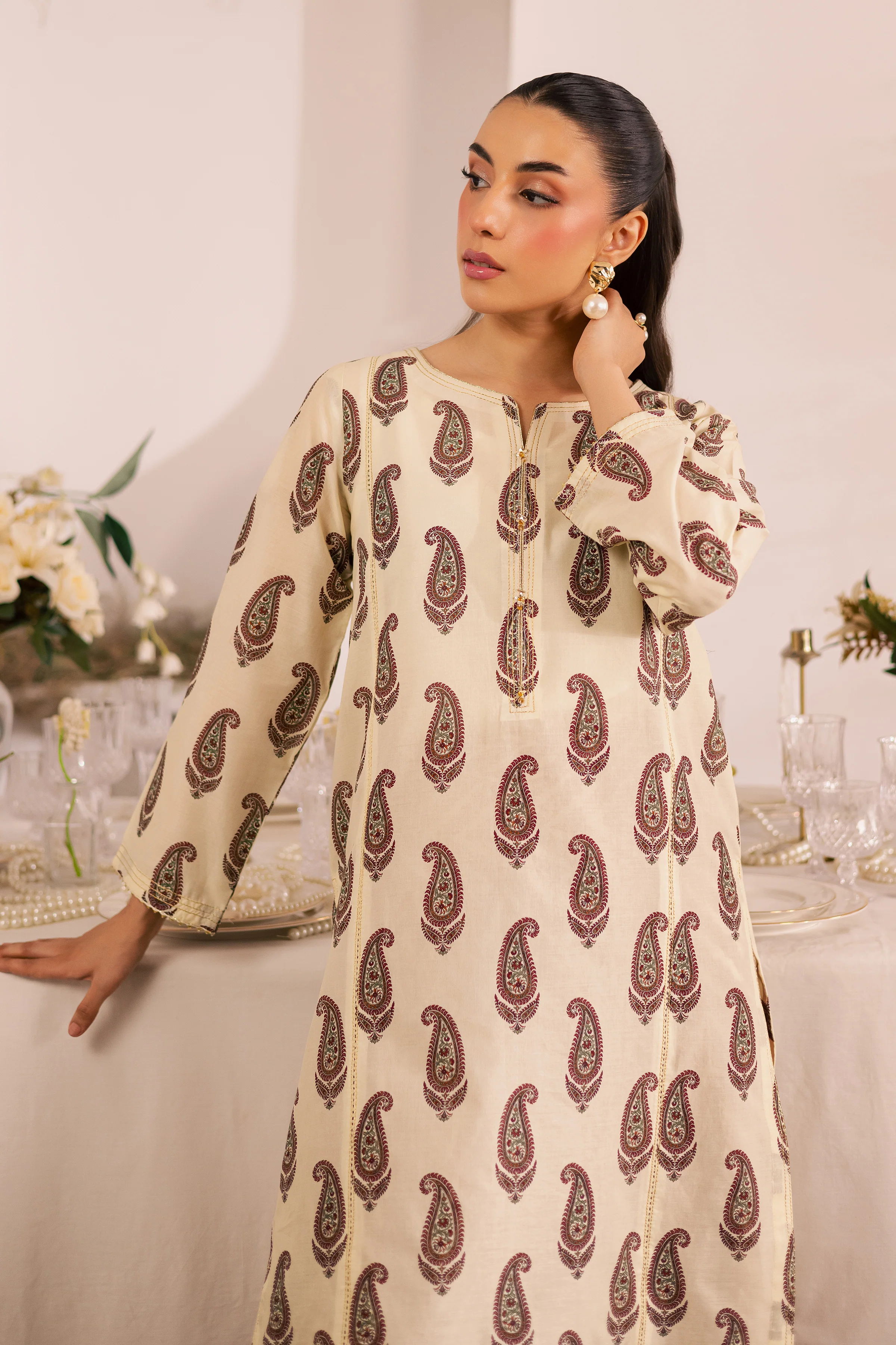 Navya 2Pc - Printed Lawn Dress - Image 3