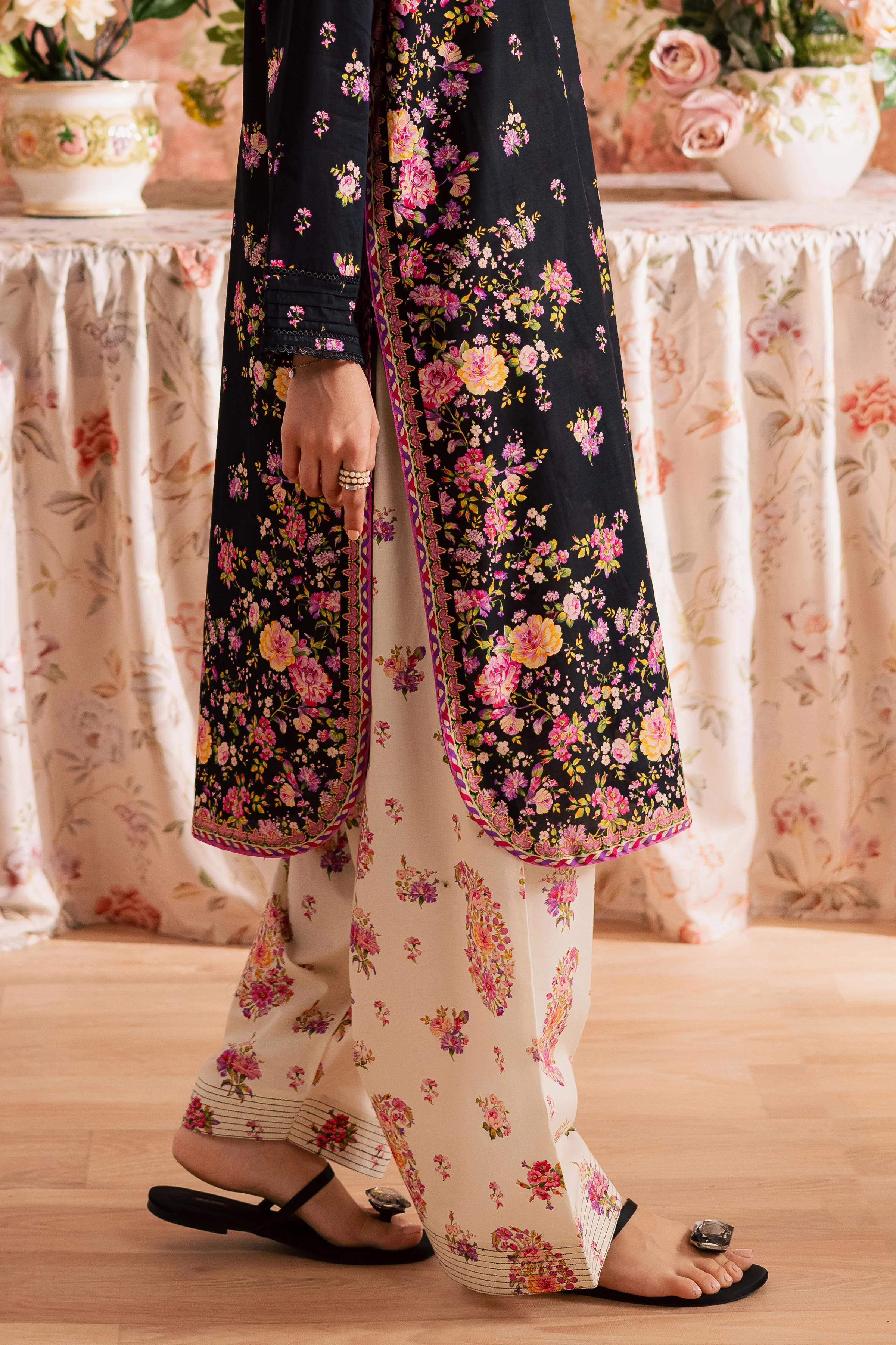 Black Beauty 2Pc - Printed Lawn Dress - Image 8