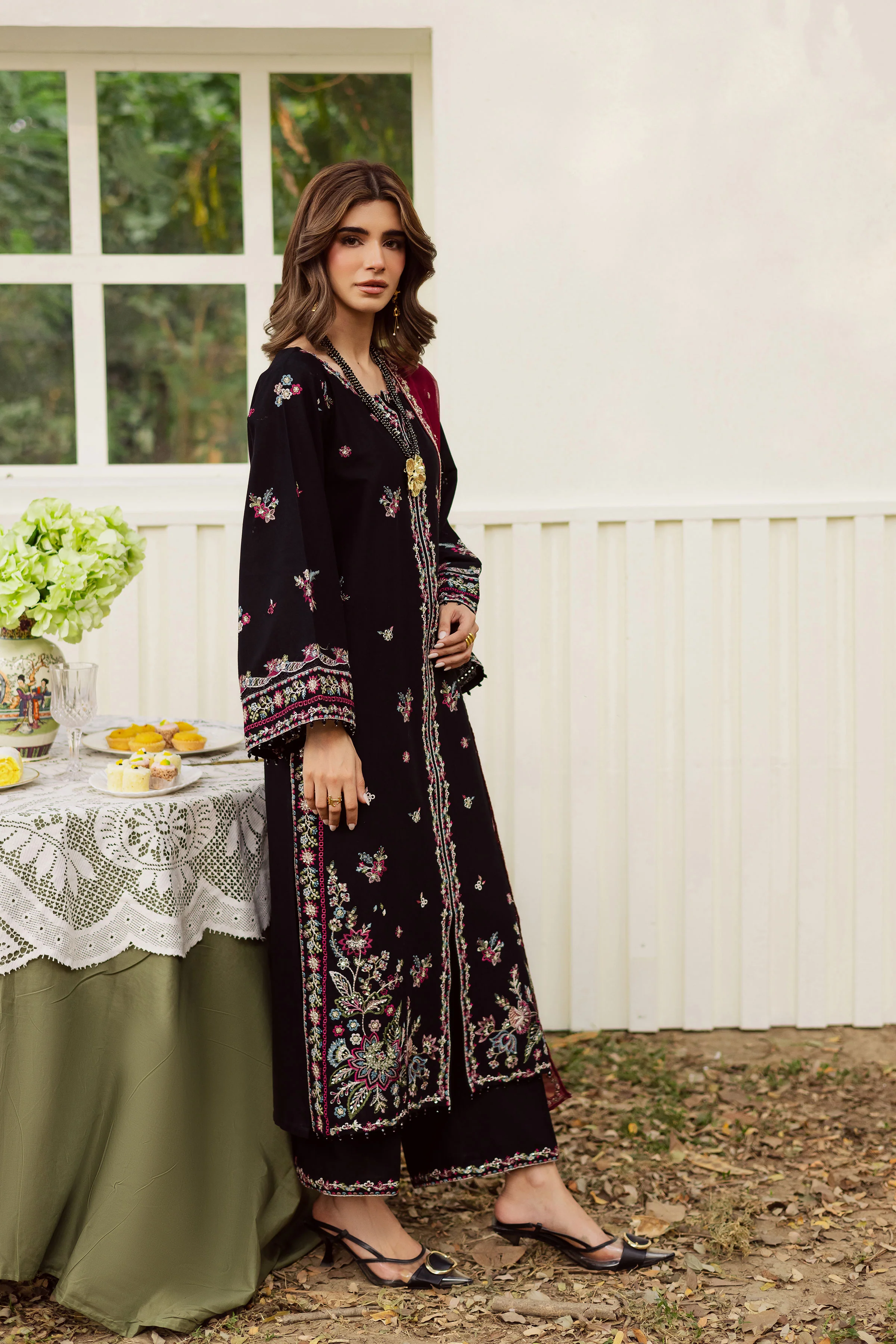 Black Musk 3Pc - Embroidered Khaddar Dress - Image 4