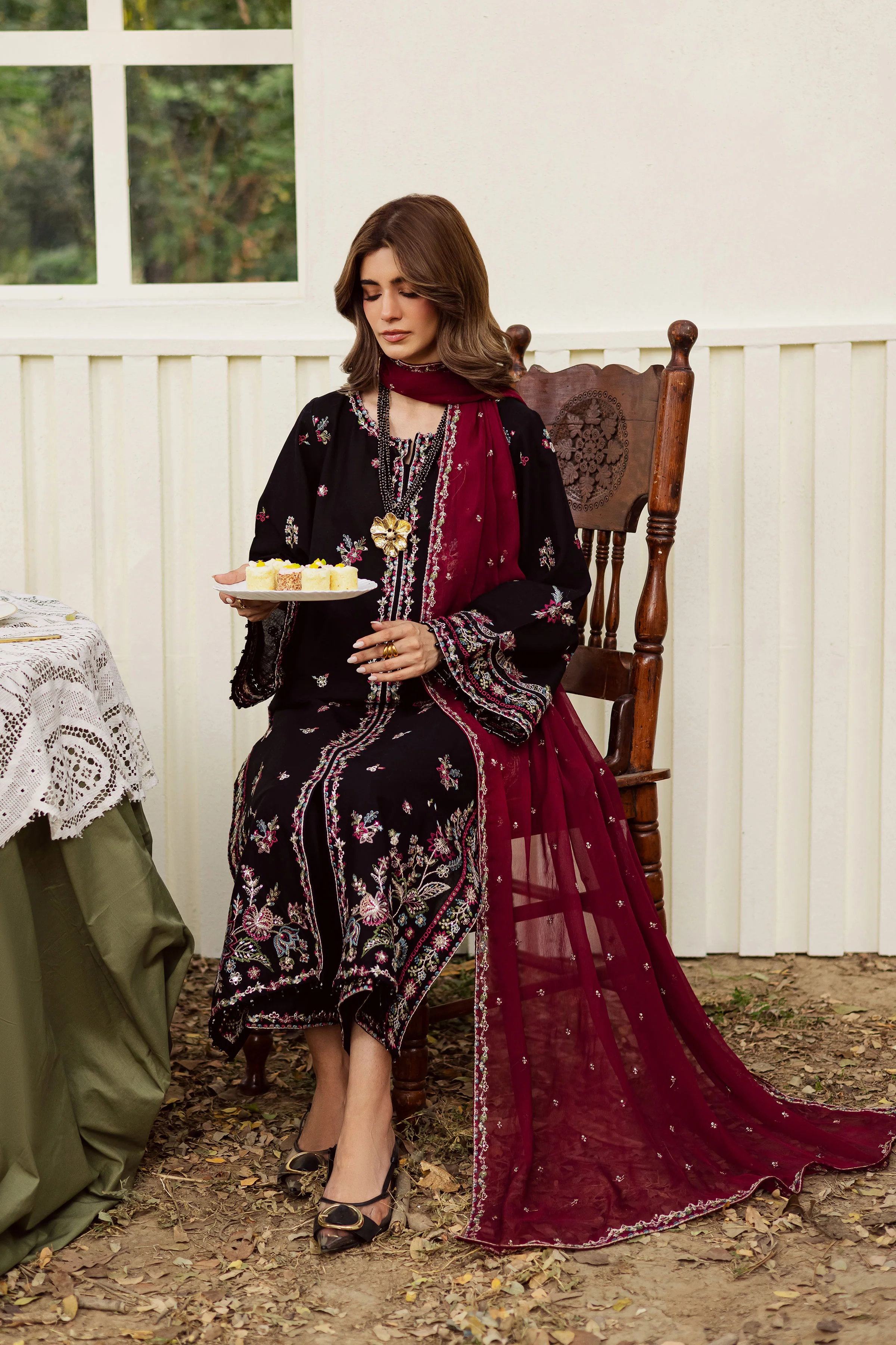 Black Musk 3Pc - Embroidered Khaddar Dress - Image 6