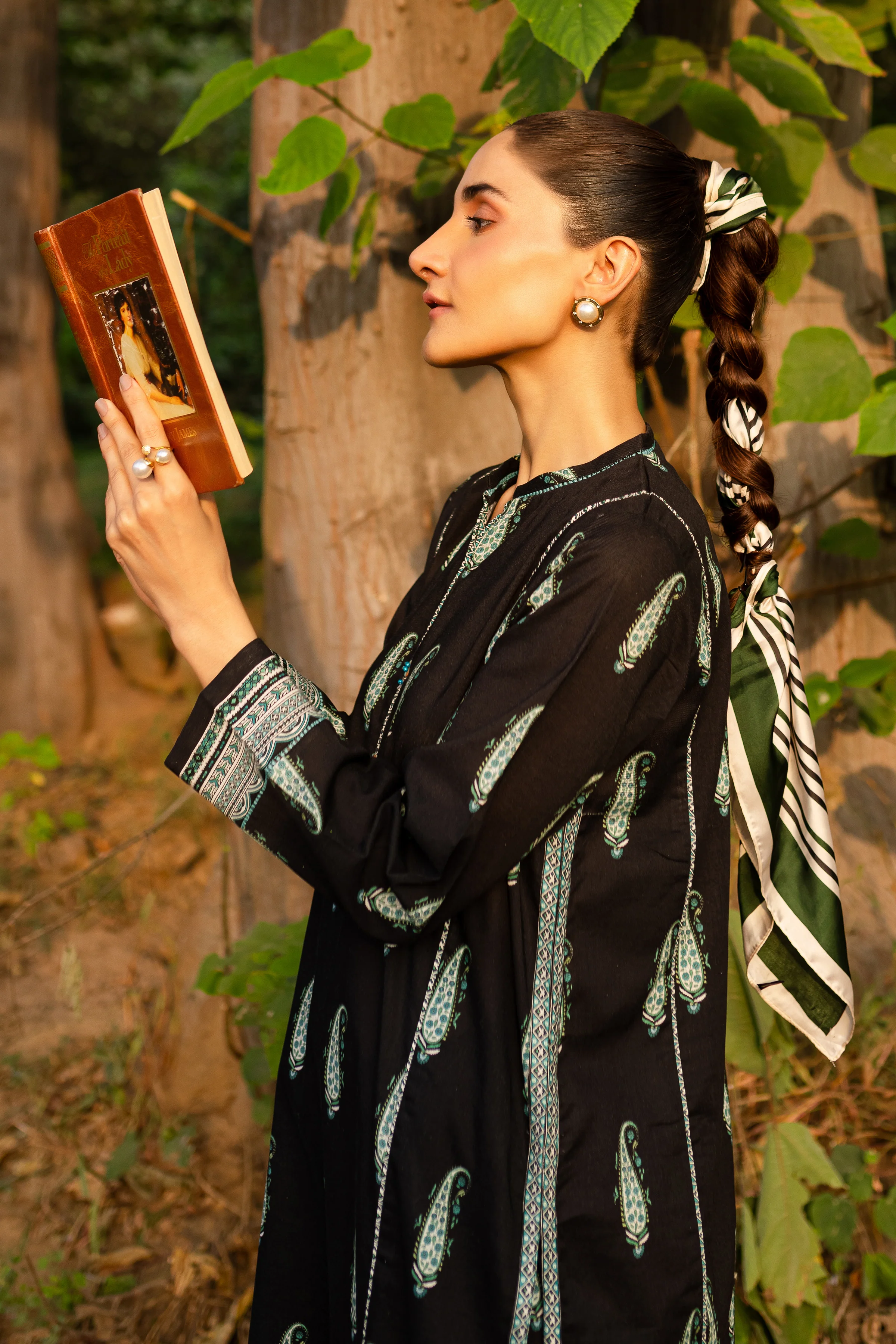 Black Paisley 2Pc - Printed Khaddar Dress - Image 5