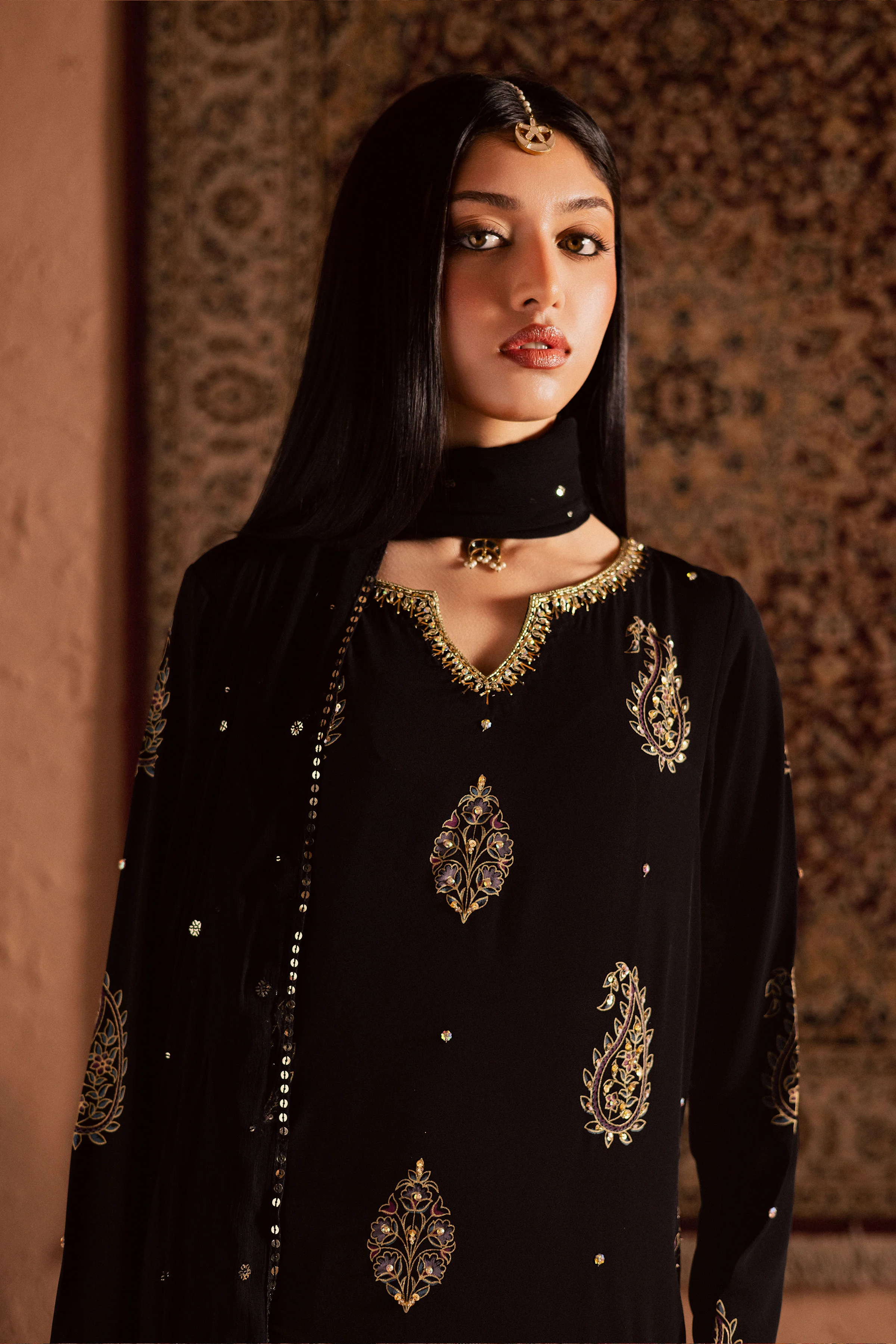 Black Swan 3Pc- Festive Luxe Pret - Image 2