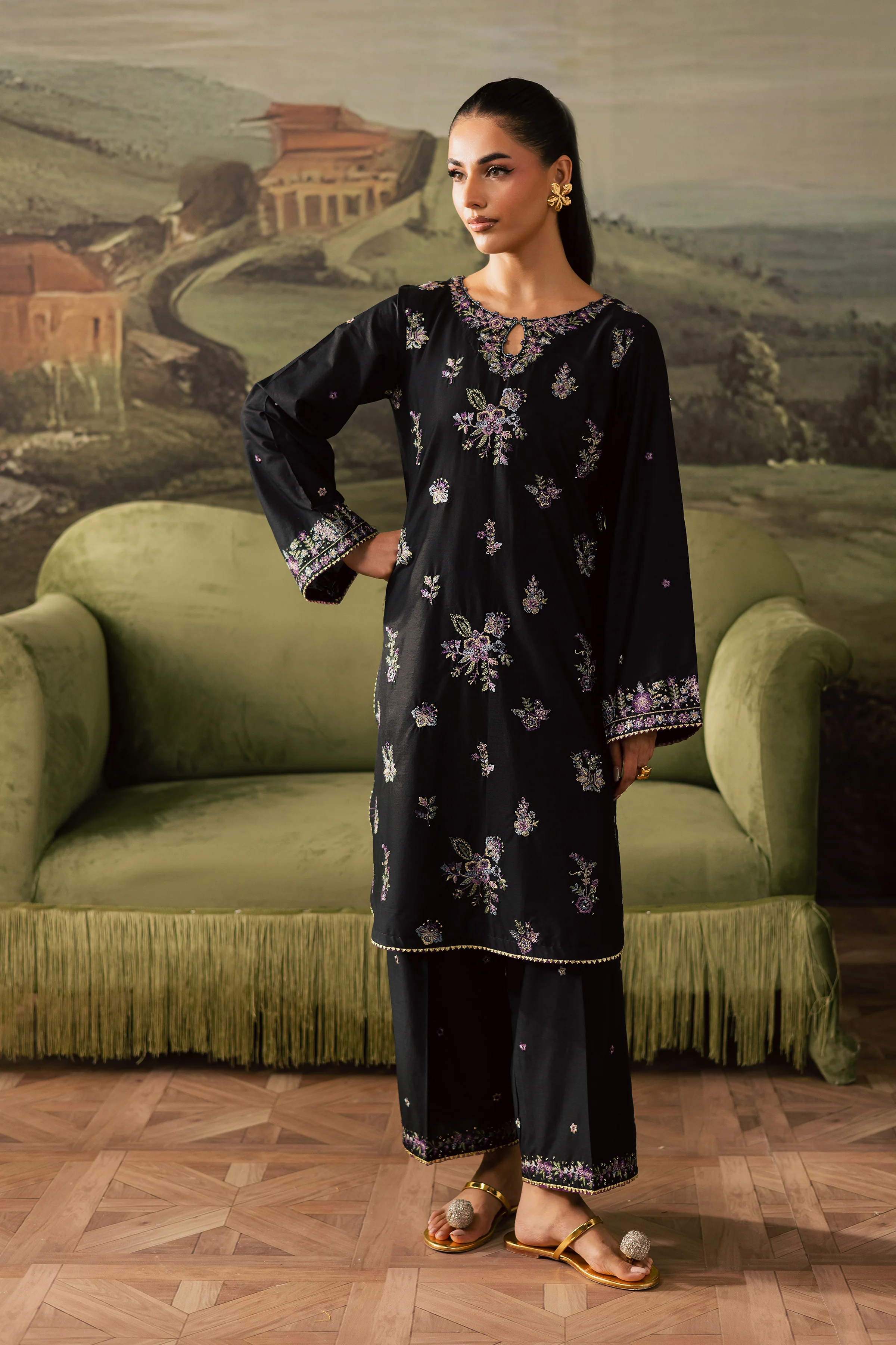 Blackberry 2Pc - Embroidered Lawn Pret - Image 4