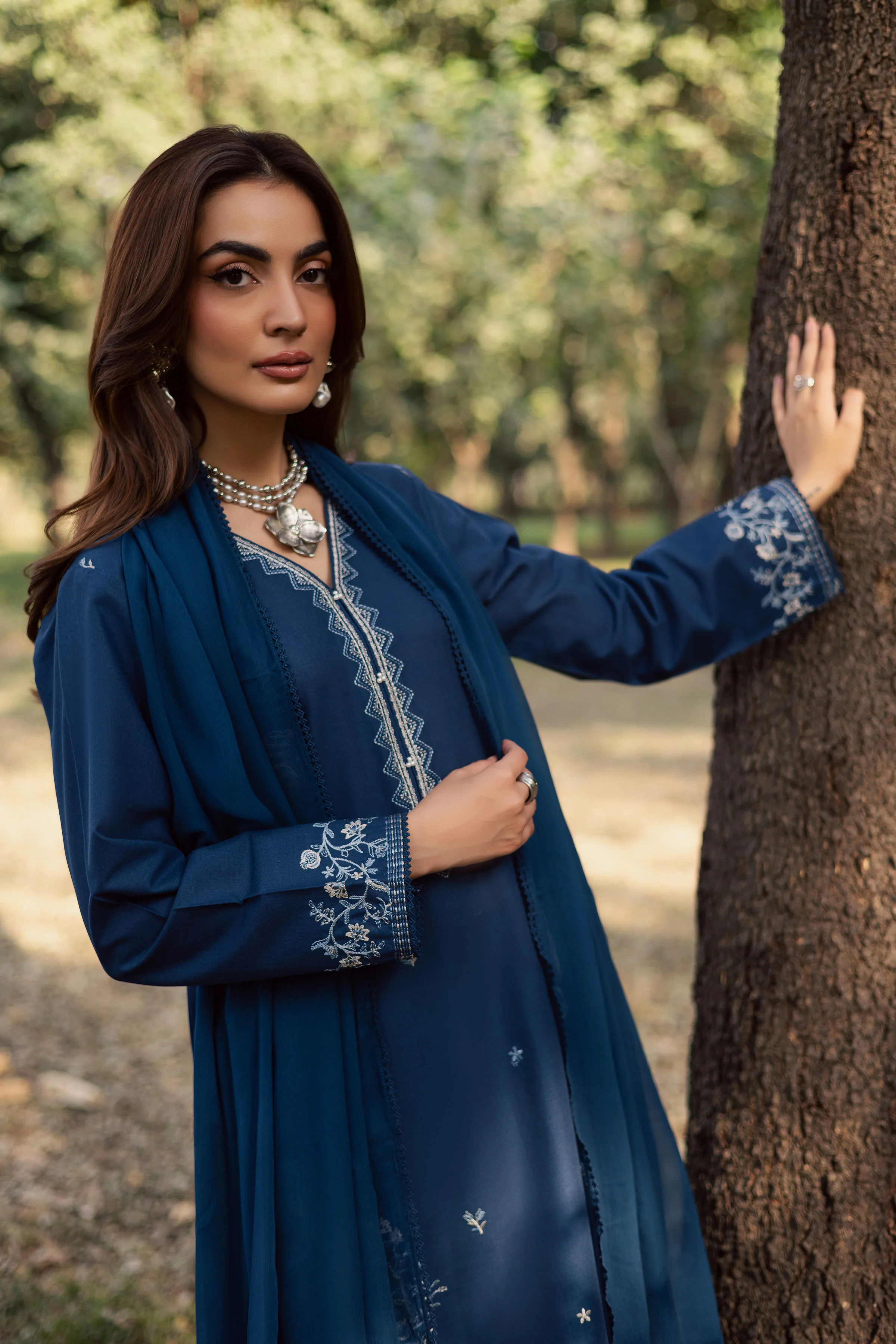 Blue Amal 3Pc - Embroidered Khaddar Dress - Image 3