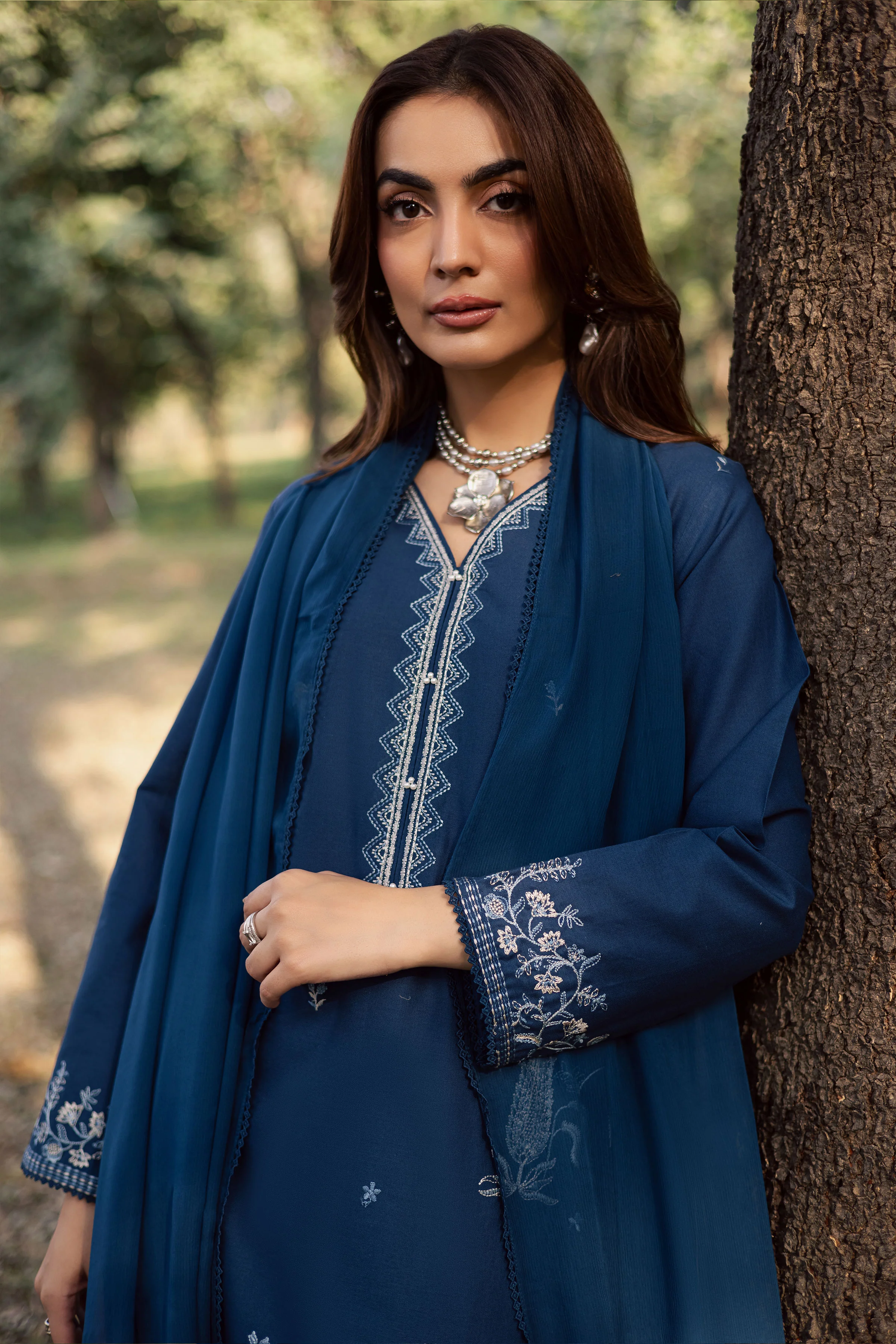 Blue Amal 3Pc - Embroidered Khaddar Dress - Image 9