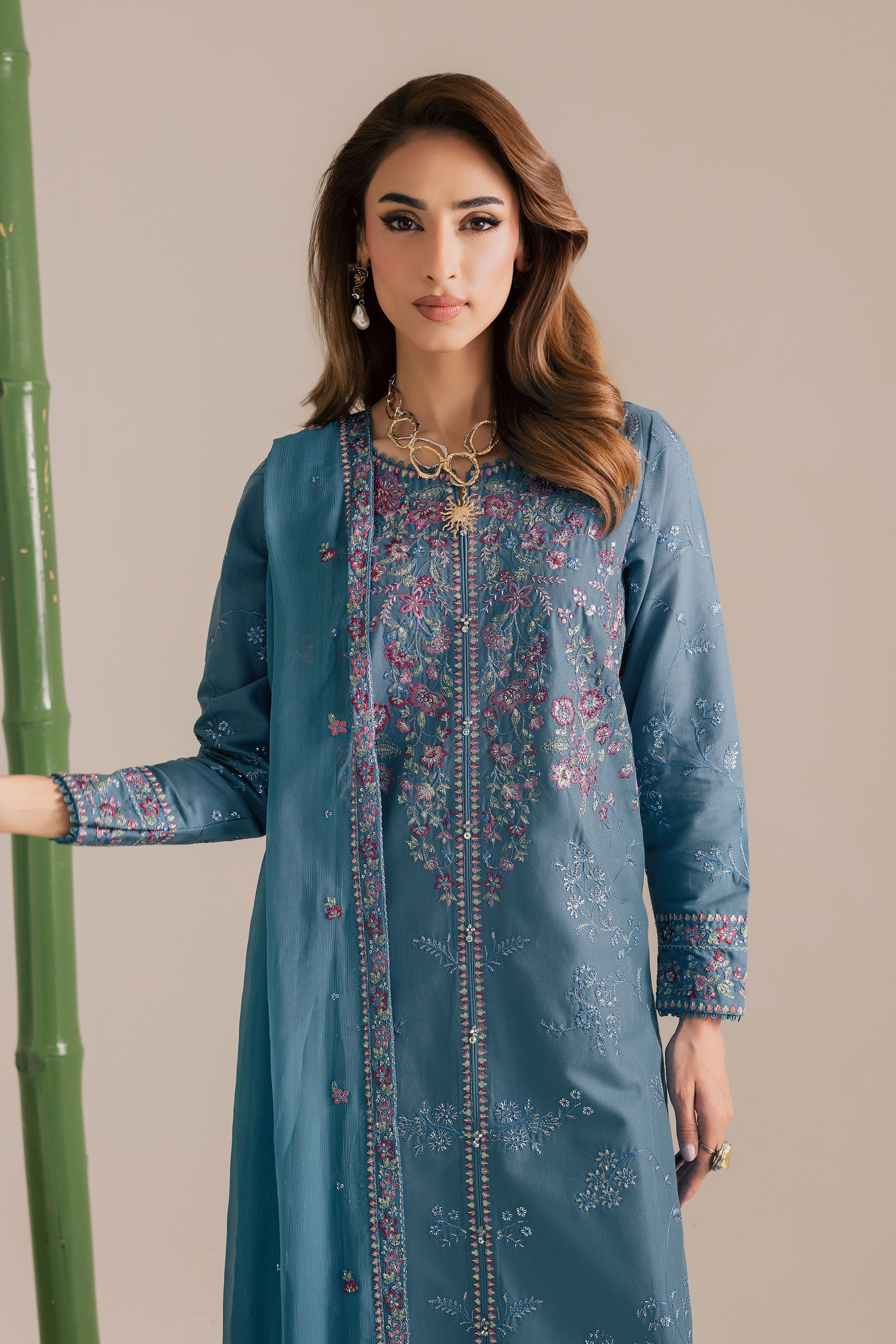 Blue Kaavish 3Pc - Embroidered Khaddar Dress - Image 3