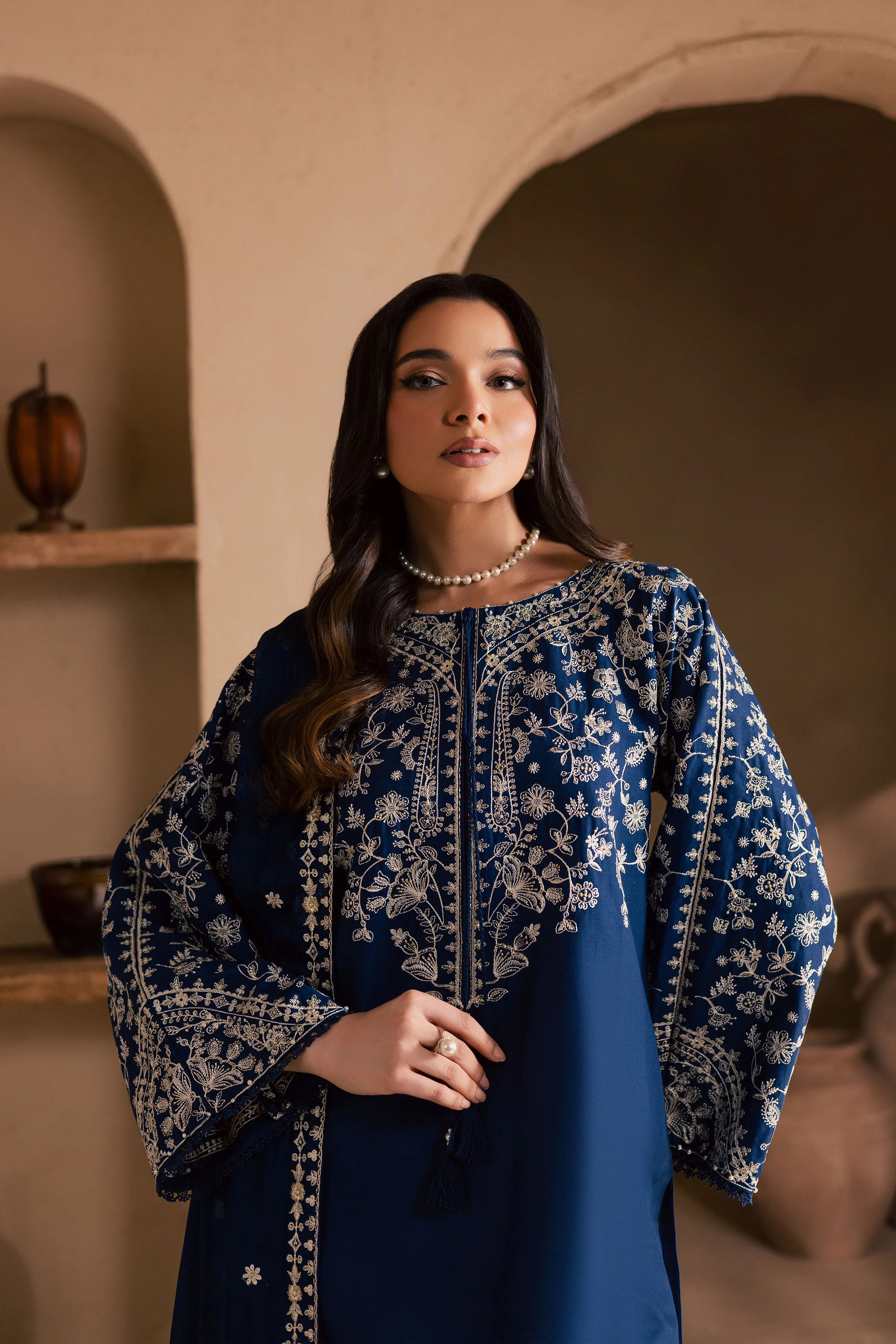 Blue Pashmina 3Pc - Embroidered Khaddar Dress - Image 4
