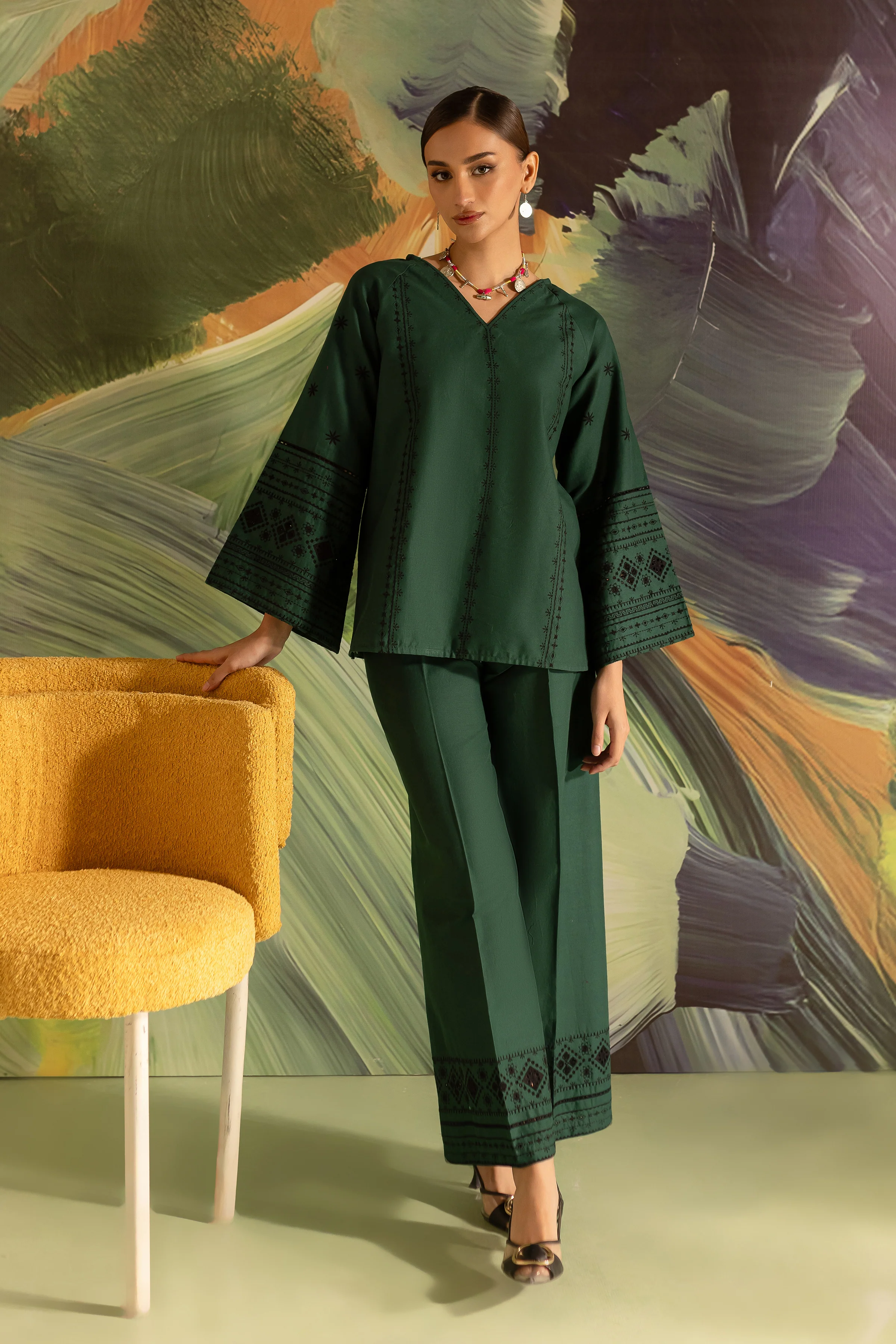 Bottle Gum 2Pc - Embroidered Khaddar Dress - Image 5