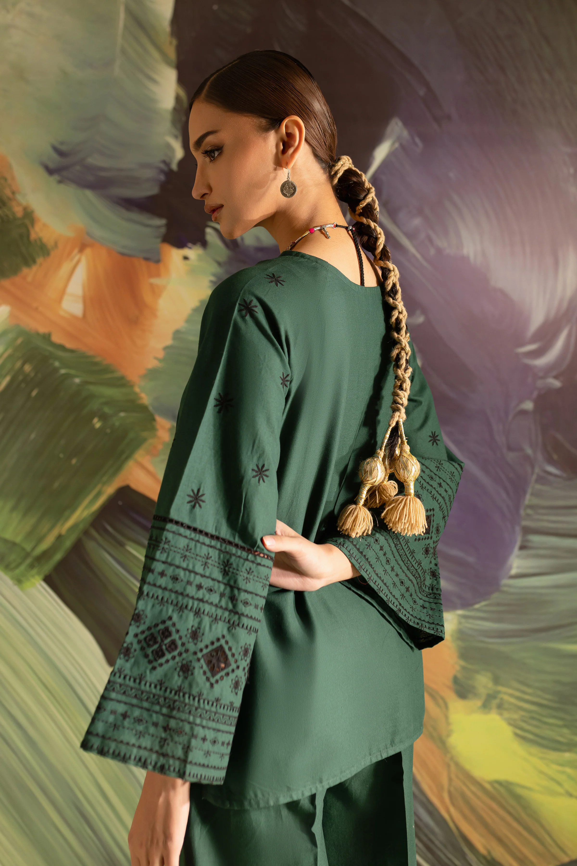 Bottle Gum 2Pc - Embroidered Khaddar Dress - Image 8
