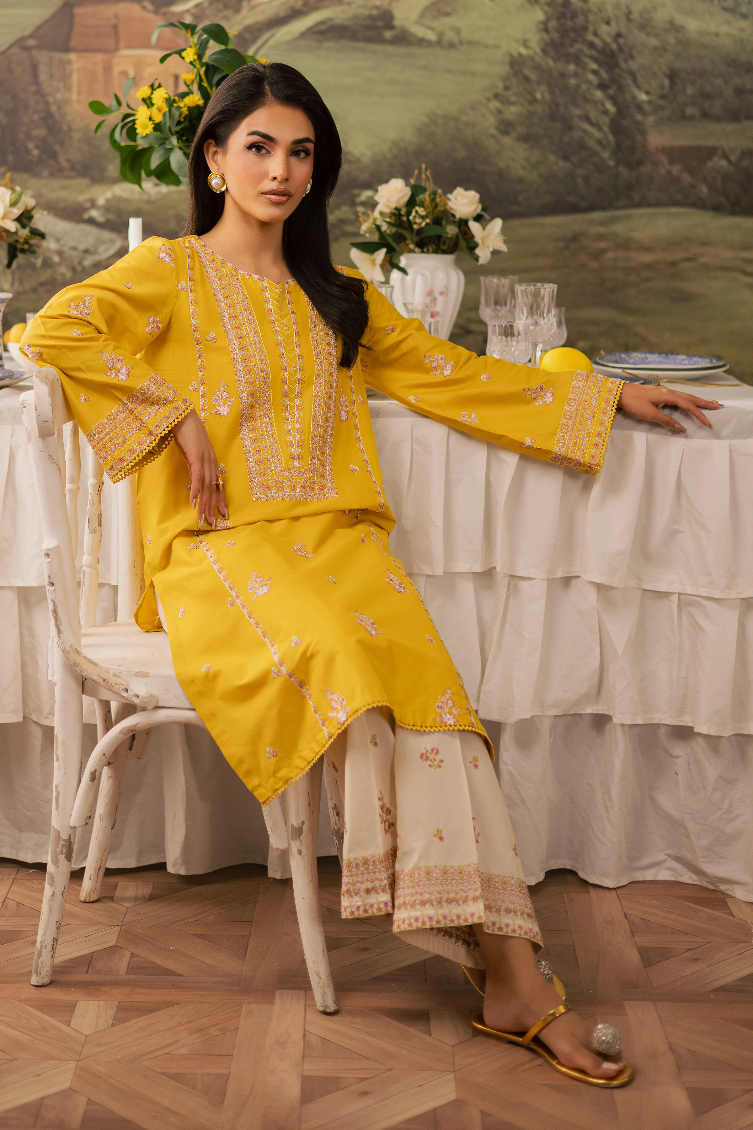 Cheez 2Pc - Embroidered Lawn Pret - Image 5