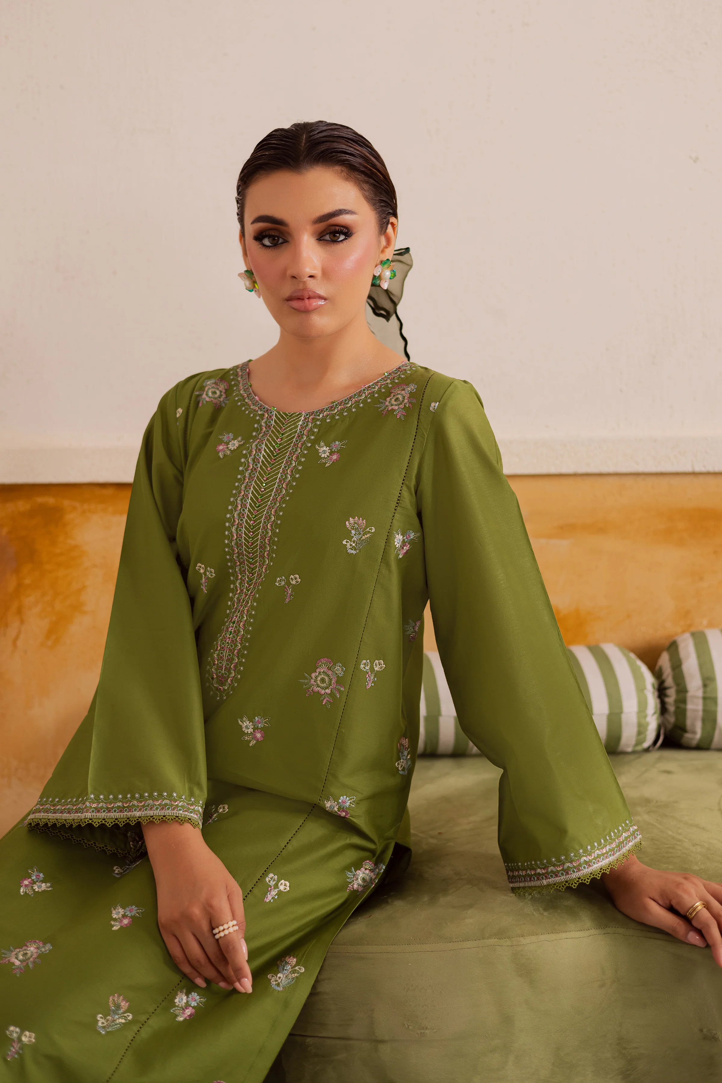 Chucky 2Pc - Embroidered Lawn Pret - Image 6