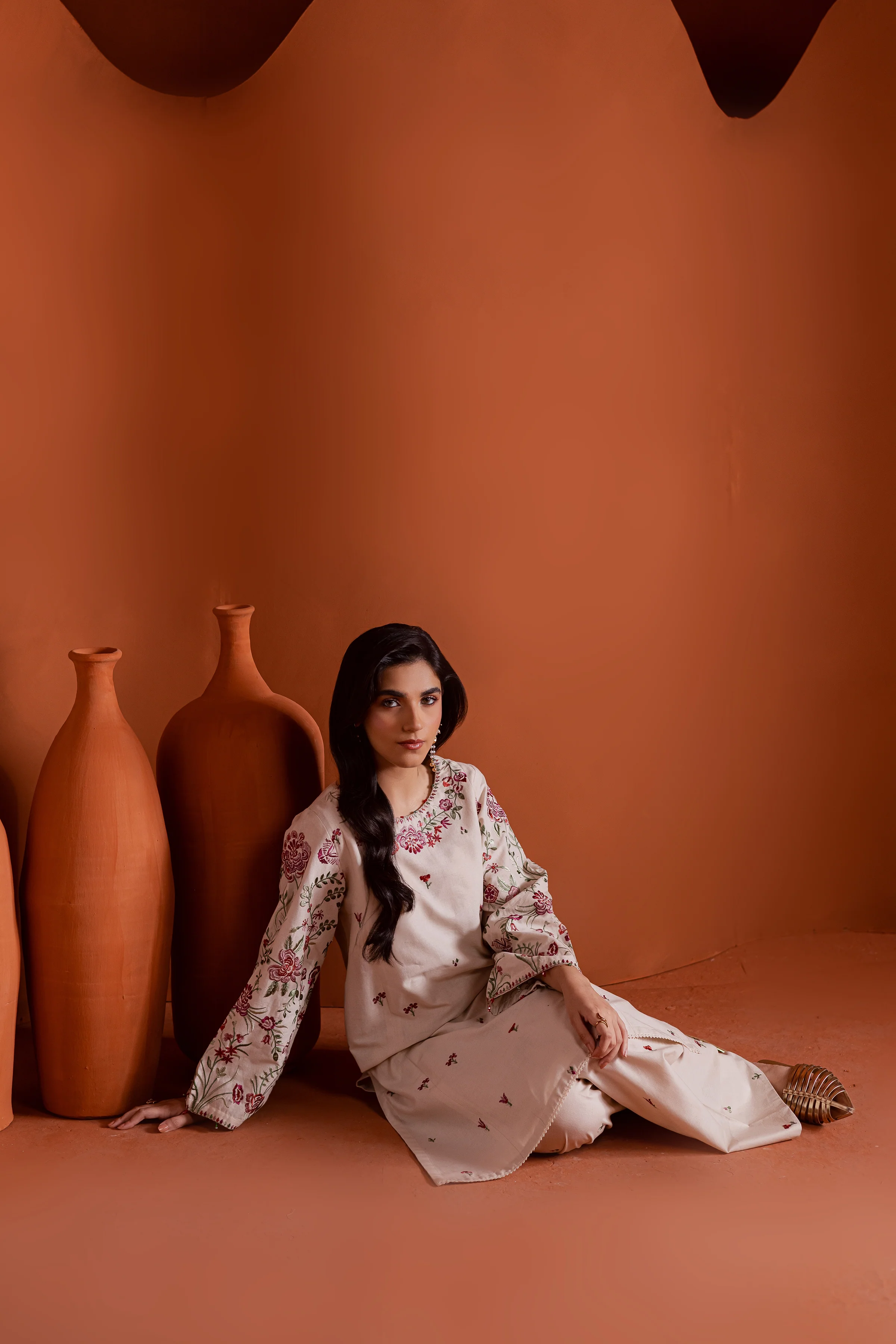 Colours 2Pc - Embroidered Khaddar Dress - Image 4