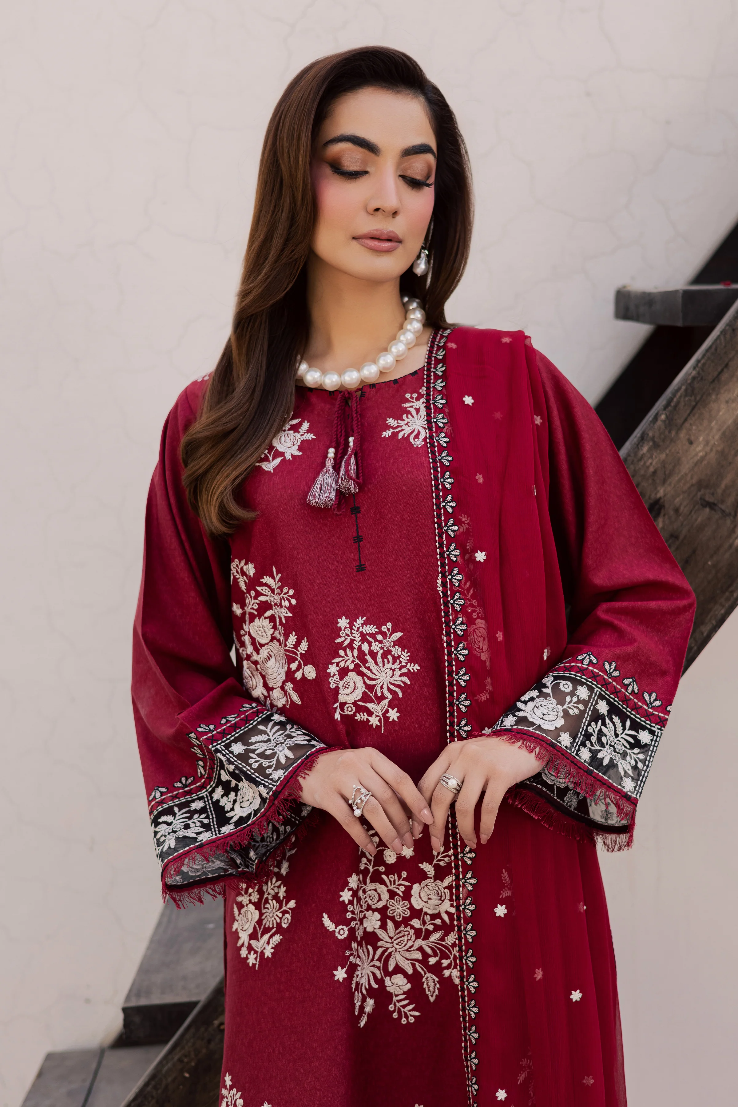 Contradiction 3Pc - Embroidered Festive Pret - Image 3