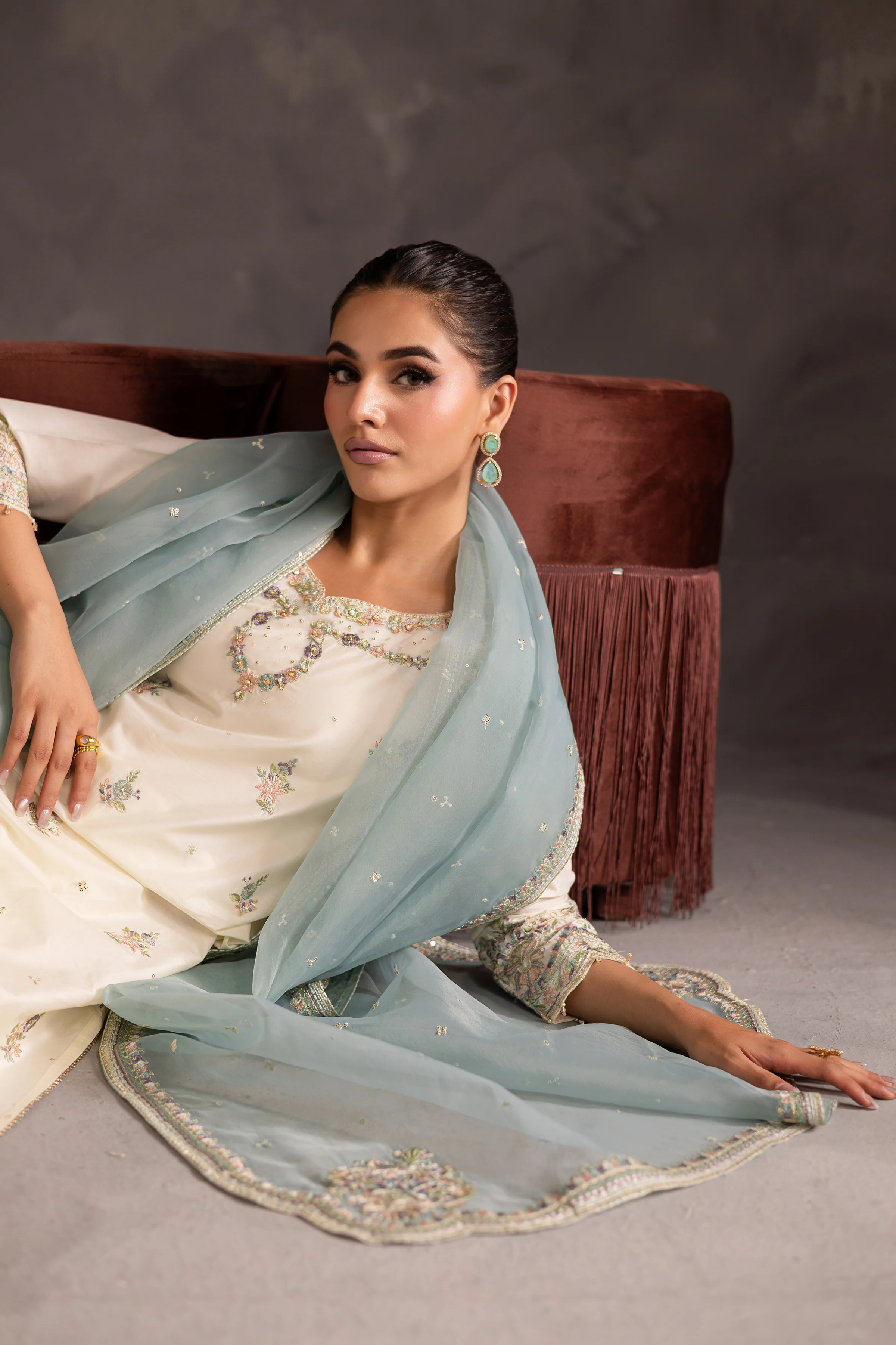 Creamy 3pc - Festive Luxe Pret - Image 6