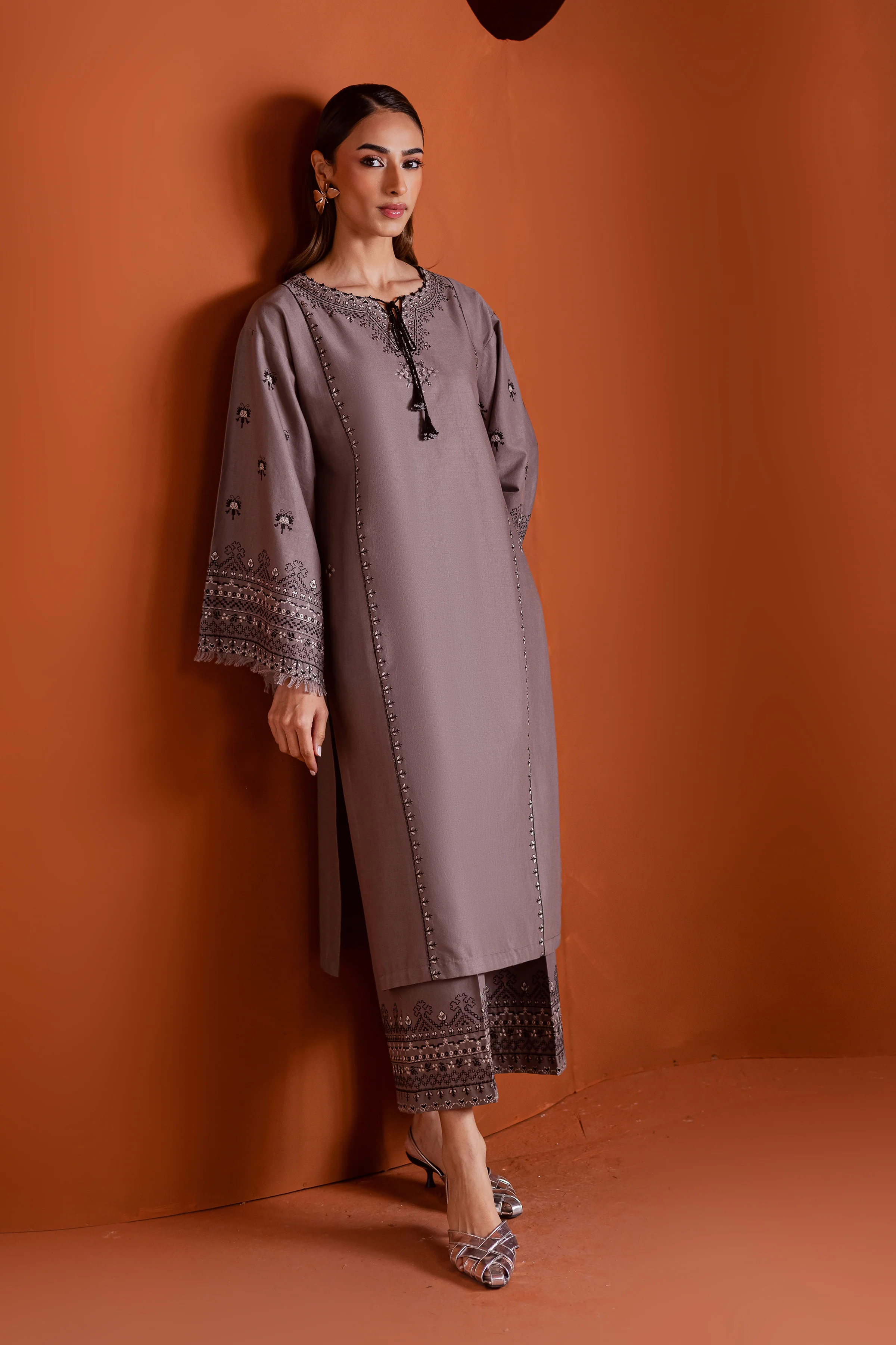 Cross Word 2Pc - Embroidered Khaddar Dress - Image 4