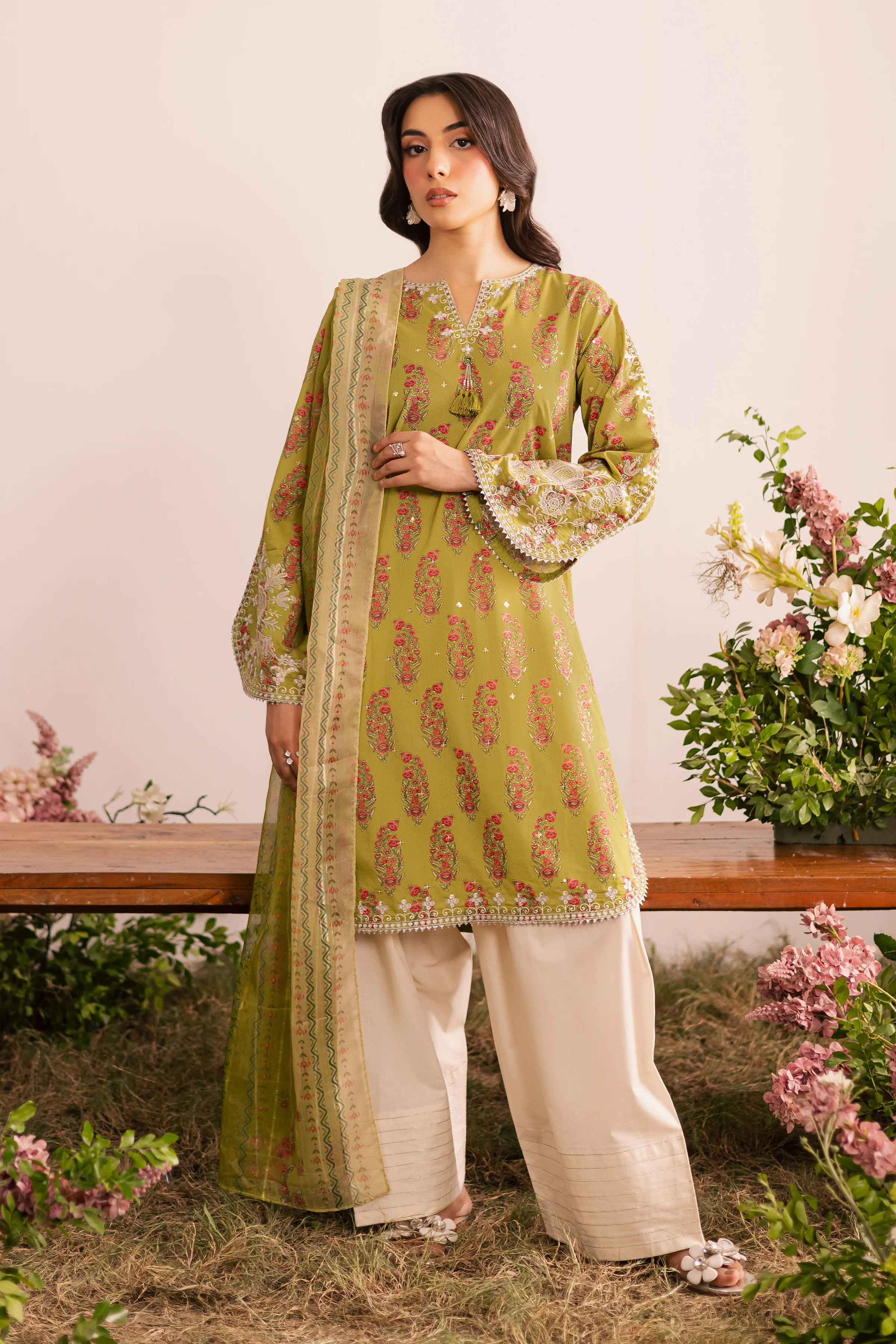 Curtz 3Pc - Printed Lawn Dress - Image 4