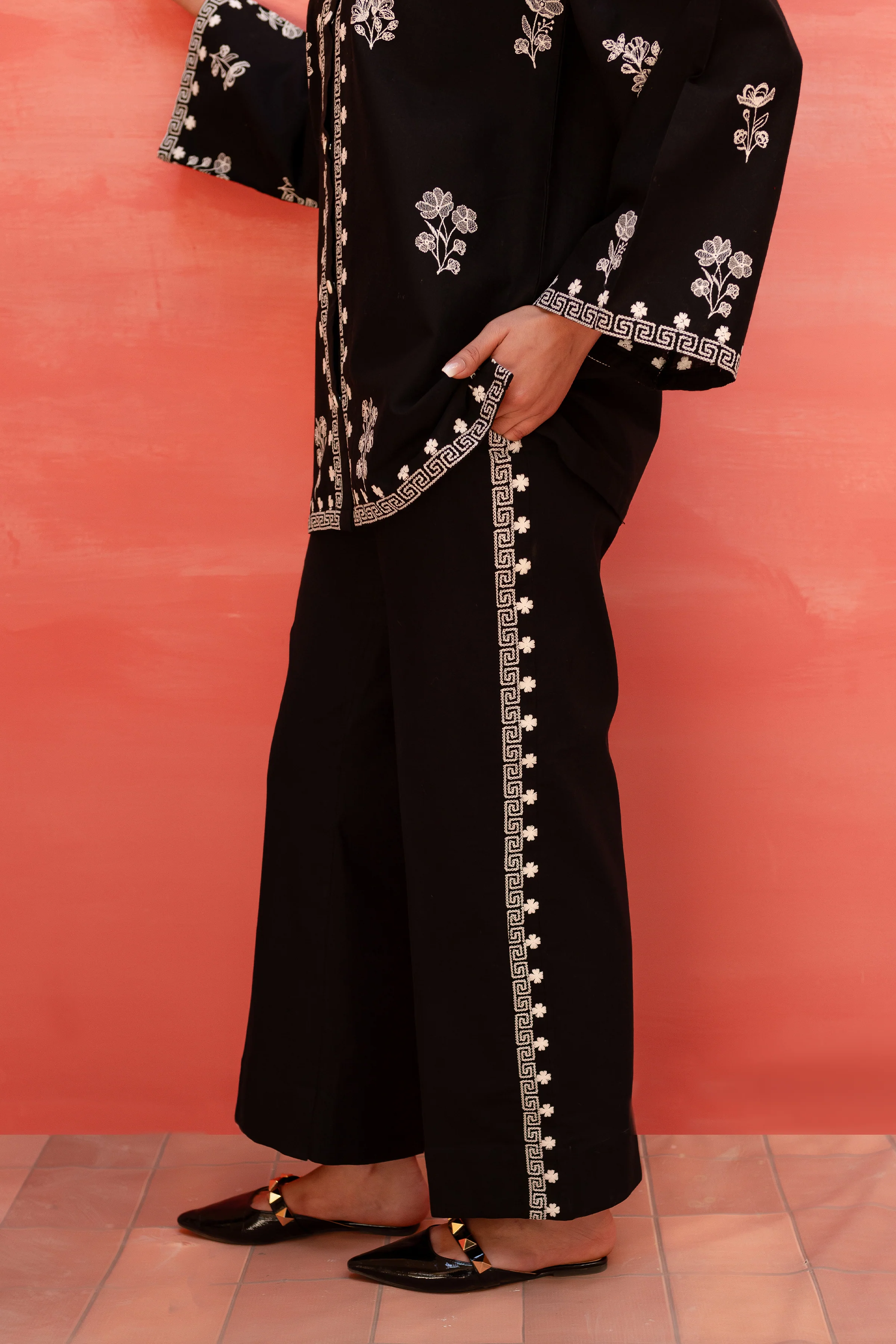 Dandelion 2pc - Embroidered Khaddar Dress - Image 8