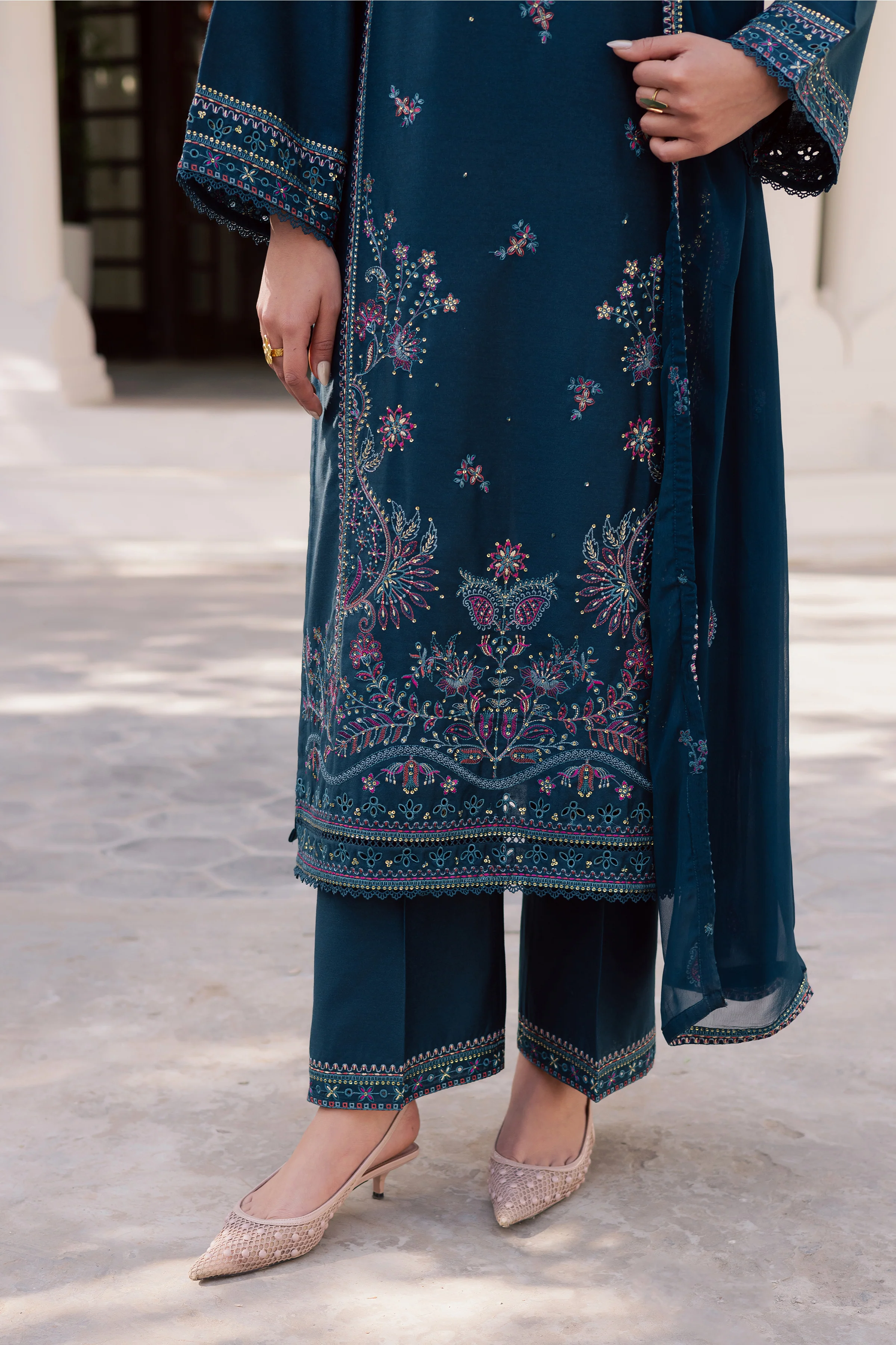 Dark Aqua 3Pc - Embroidered Karandi Dress - Image 5