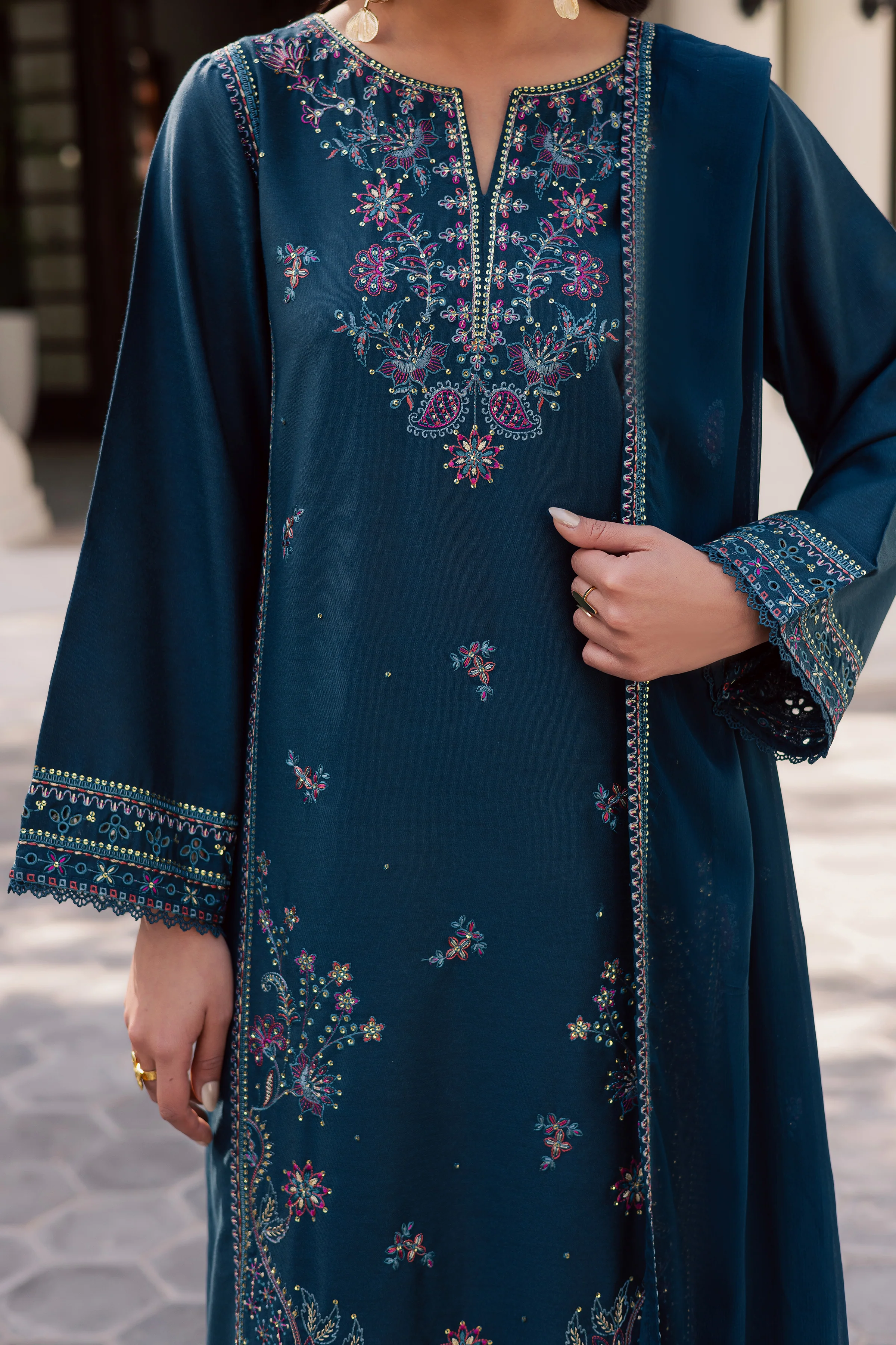 Dark Aqua 3Pc - Embroidered Karandi Dress - Image 6