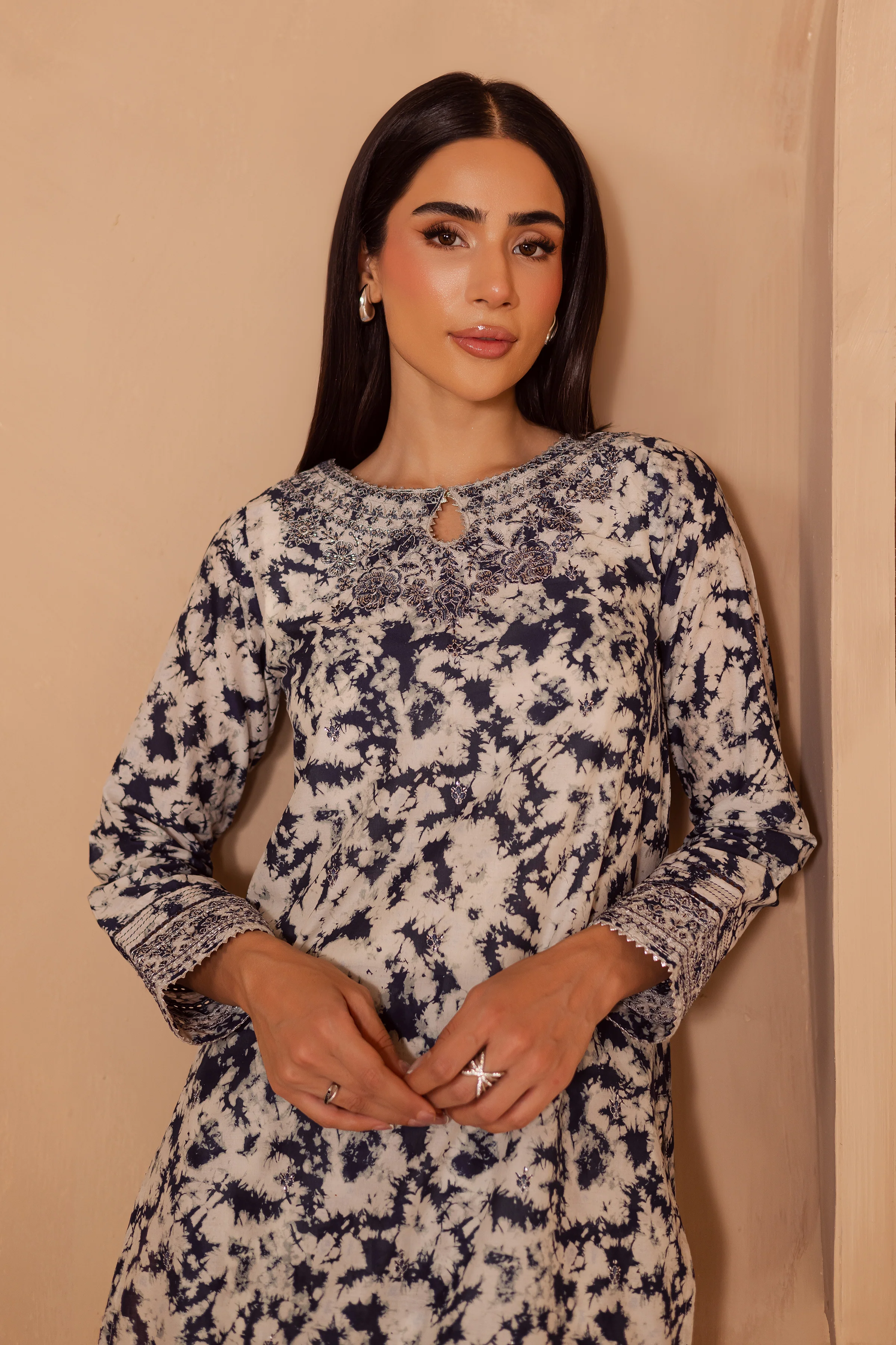 Dark Bloom 2Pc - Printed Lawn Dress - Image 2