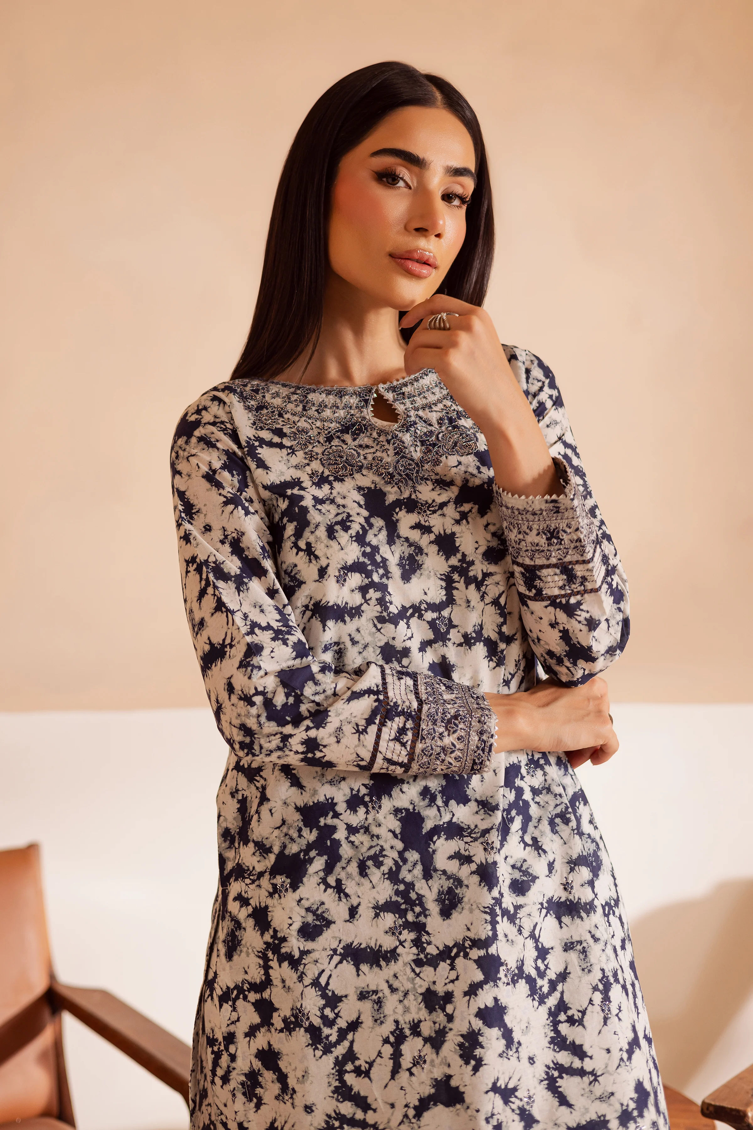 Dark Bloom 2Pc - Printed Lawn Dress - Image 3