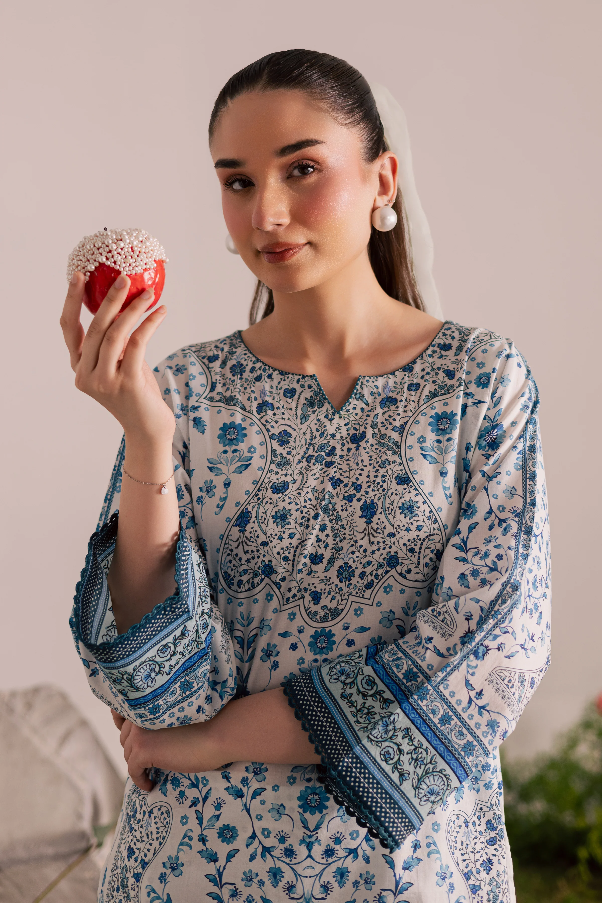 Delara 2Pc - Printed Lawn Dress - Image 2