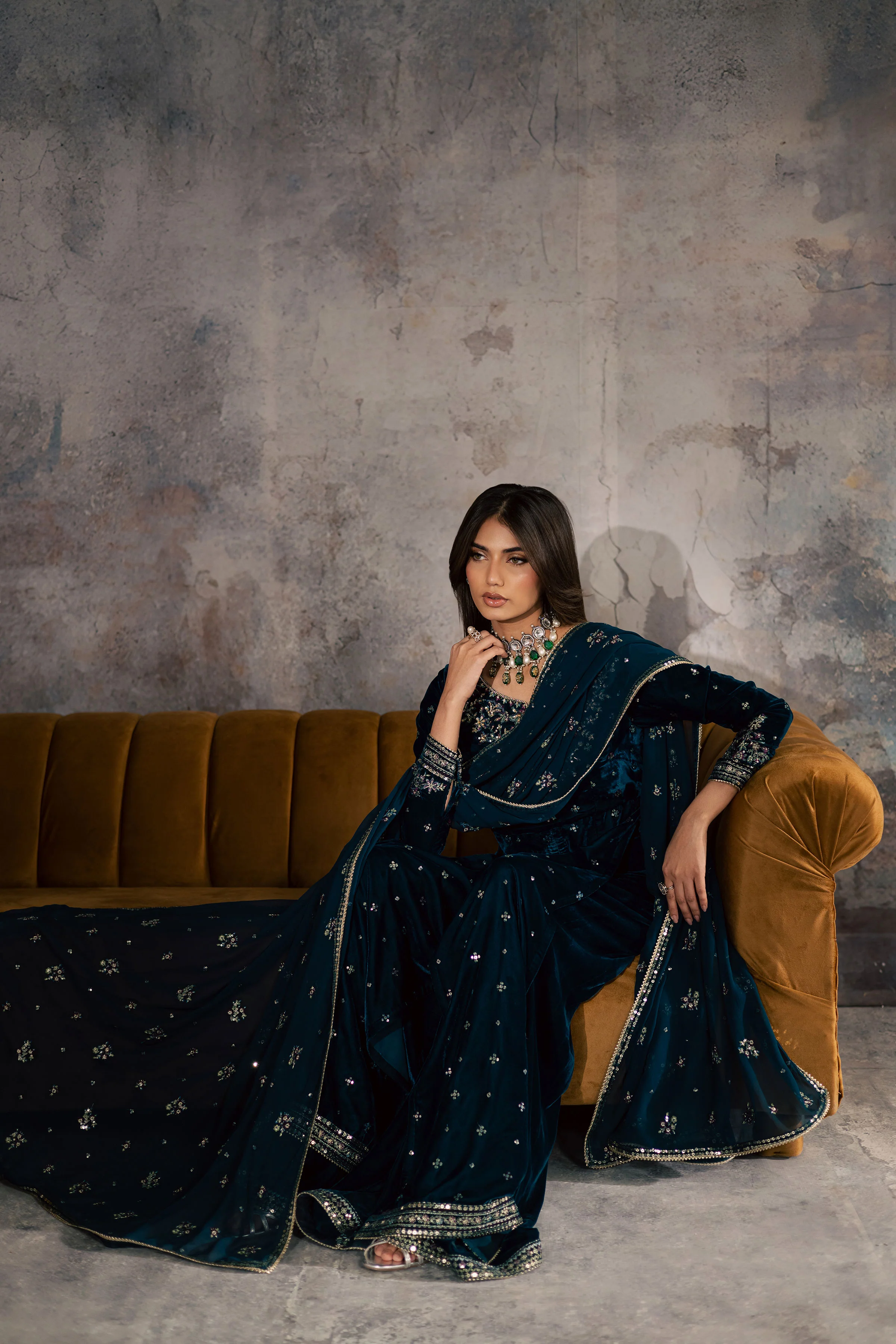Deniz 3Pc - Velvet Formal Dress - Image 3