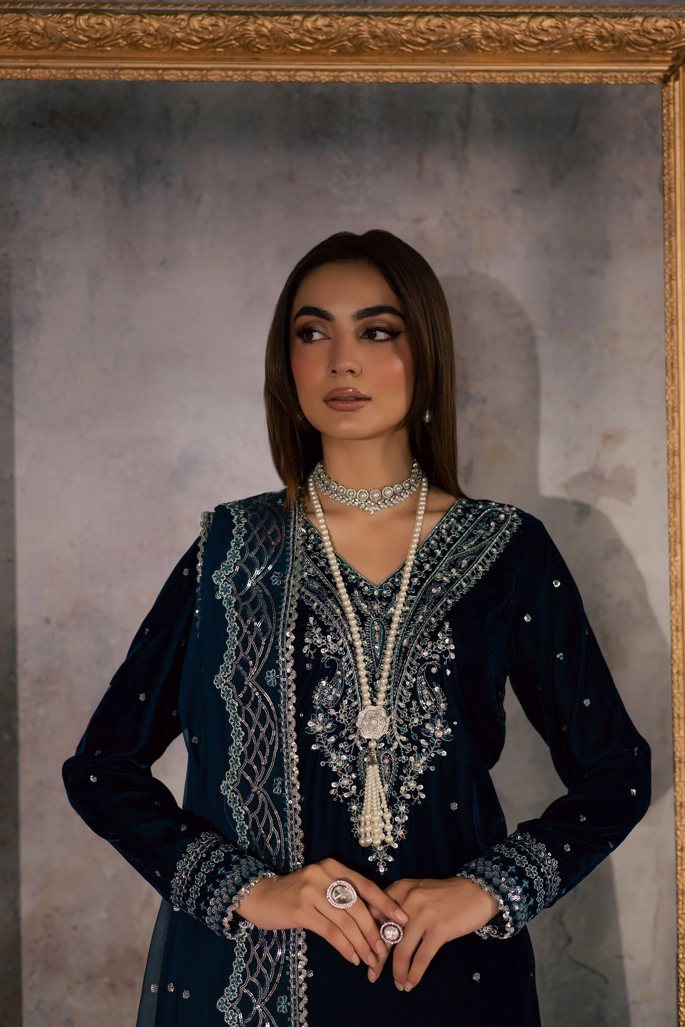 Deniz 3Pc - Velvet Formal Dress - Image 5