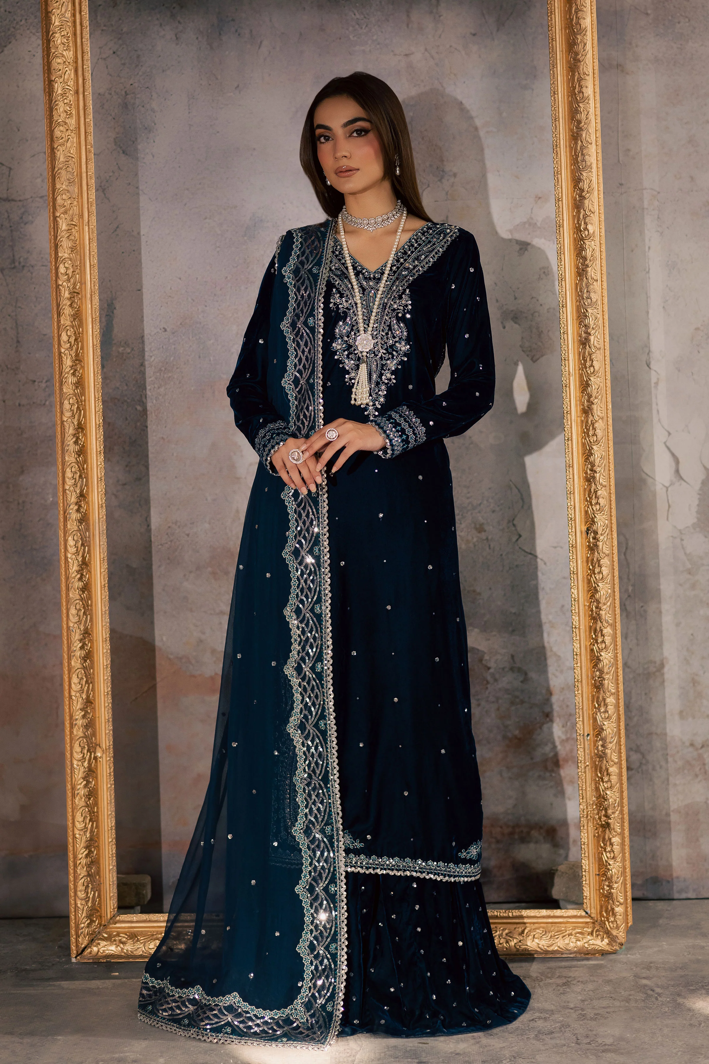 Deniz 3Pc - Velvet Formal Dress - Image 7