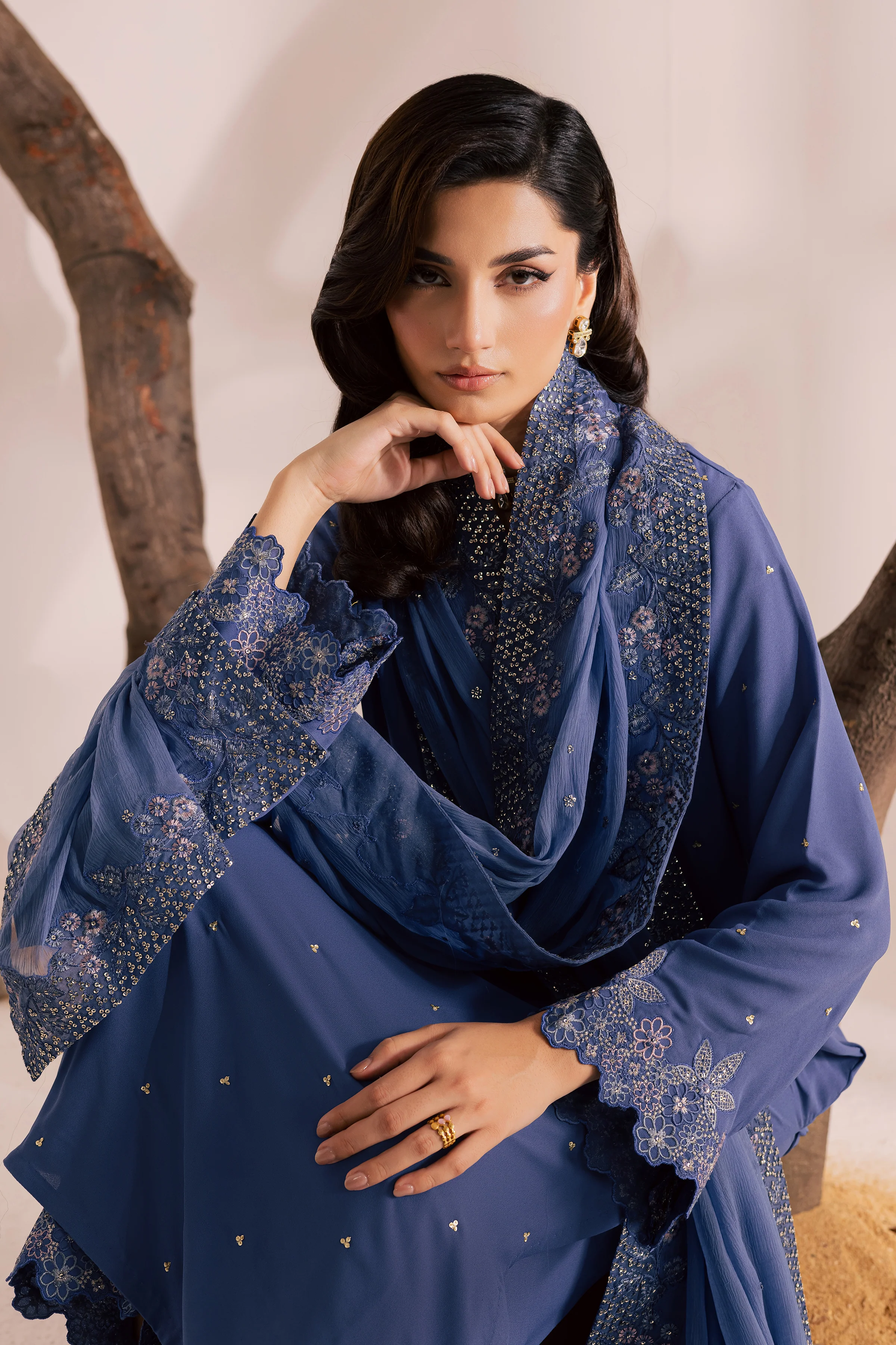 Dolphin 3Pc - Festive Luxe Pret - Image 7