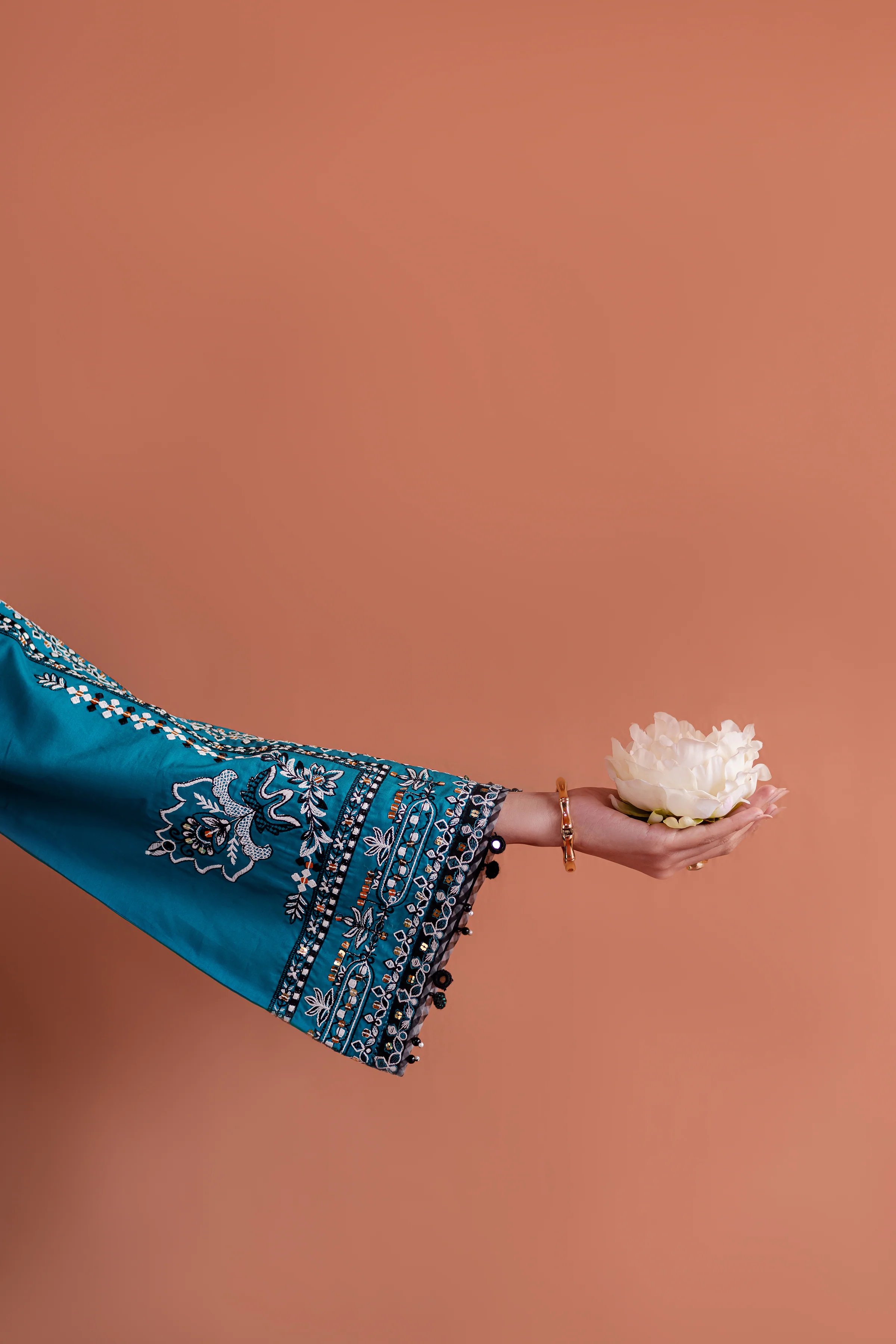 Edinaa 3Pc - Embroidered Lawn Dress - Image 7