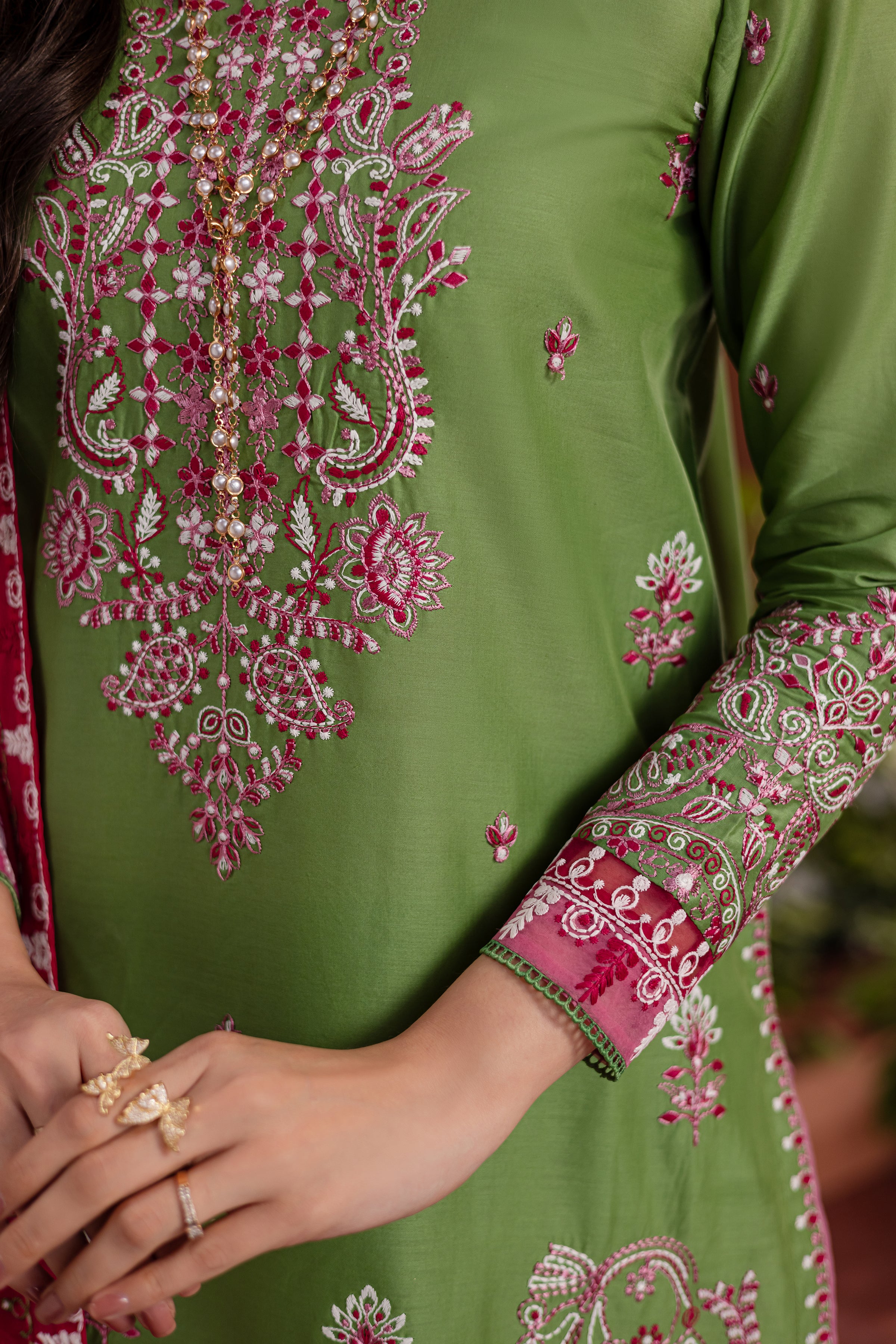 Eirs 3Pc - Embroidered Lawn Dress - Image 7