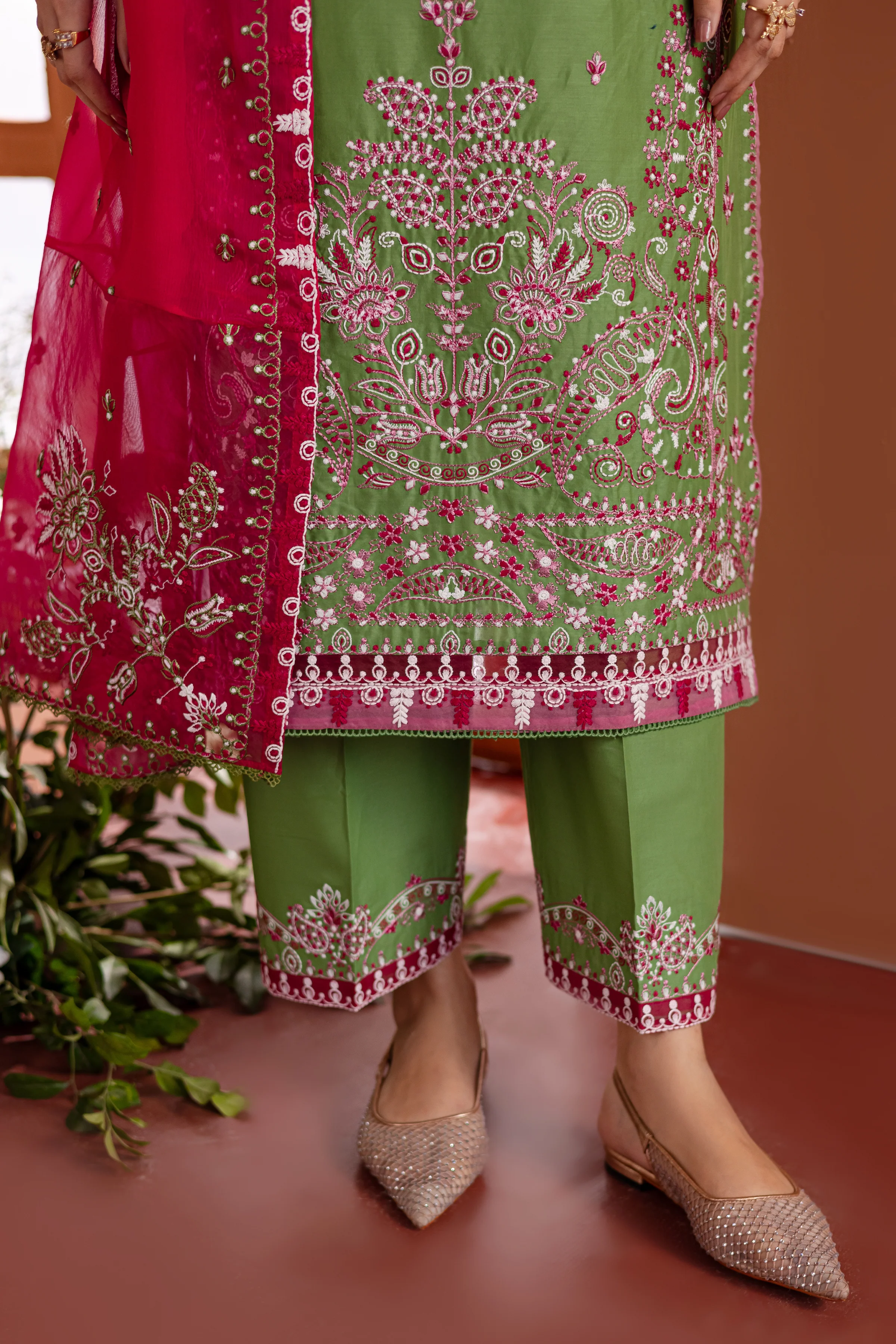 Eirs 3Pc - Embroidered Lawn Dress - Image 8