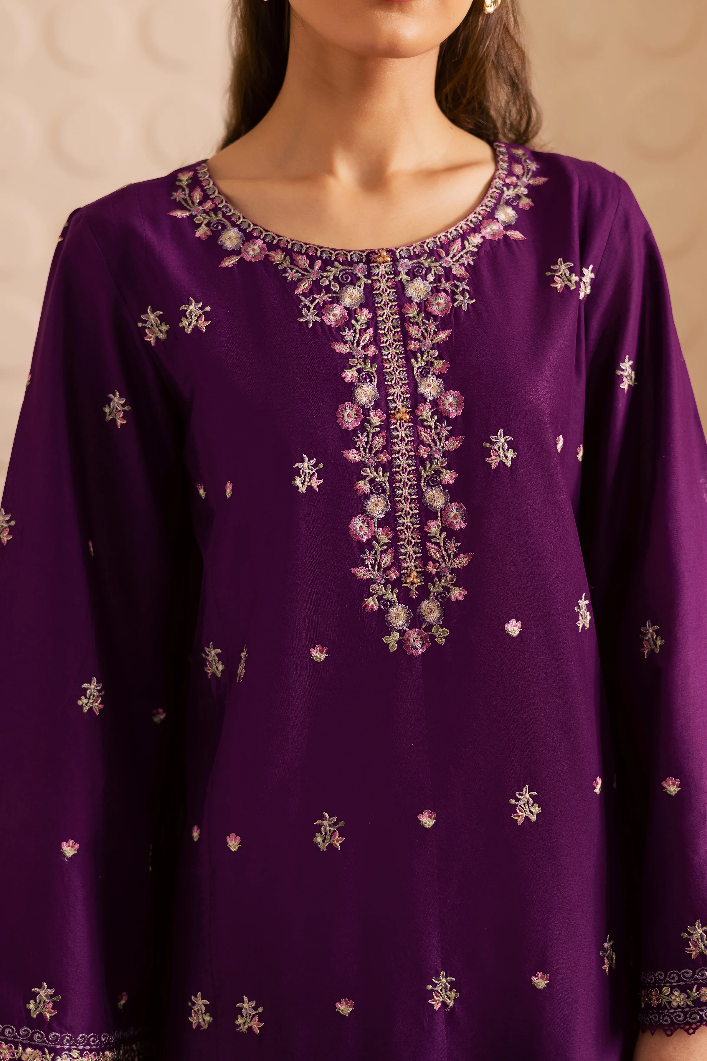 Elaria 2pc - Embroidered Lawn Pret - Image 8