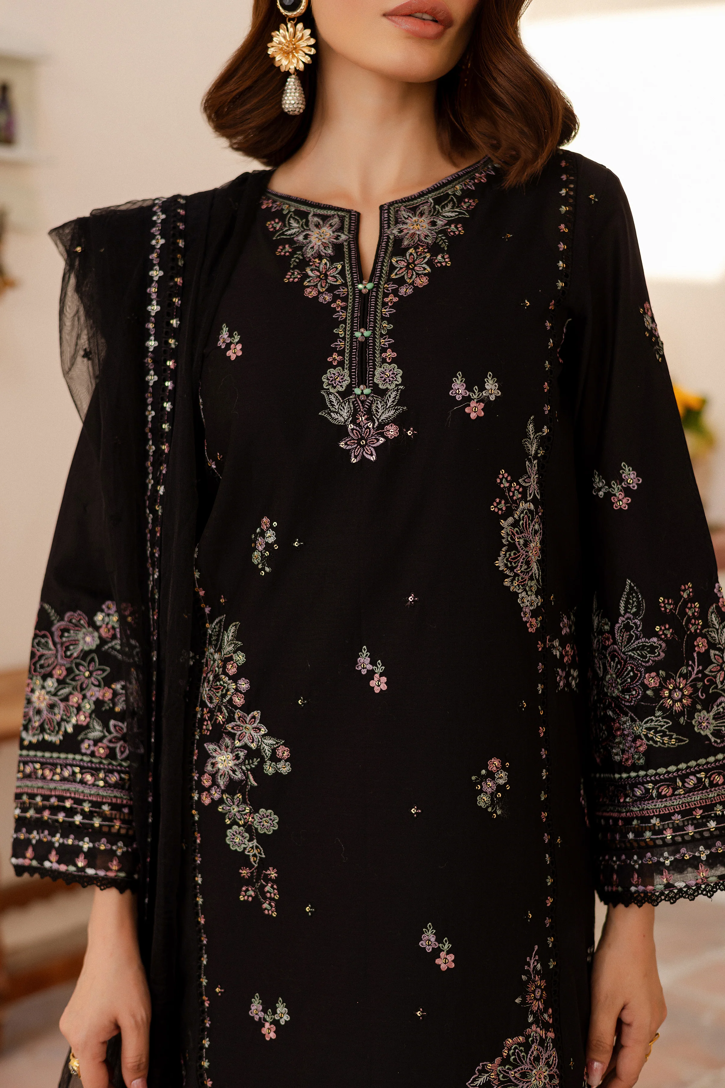 Elmira 3Pc - Embroidered Lawn Dress - Image 8
