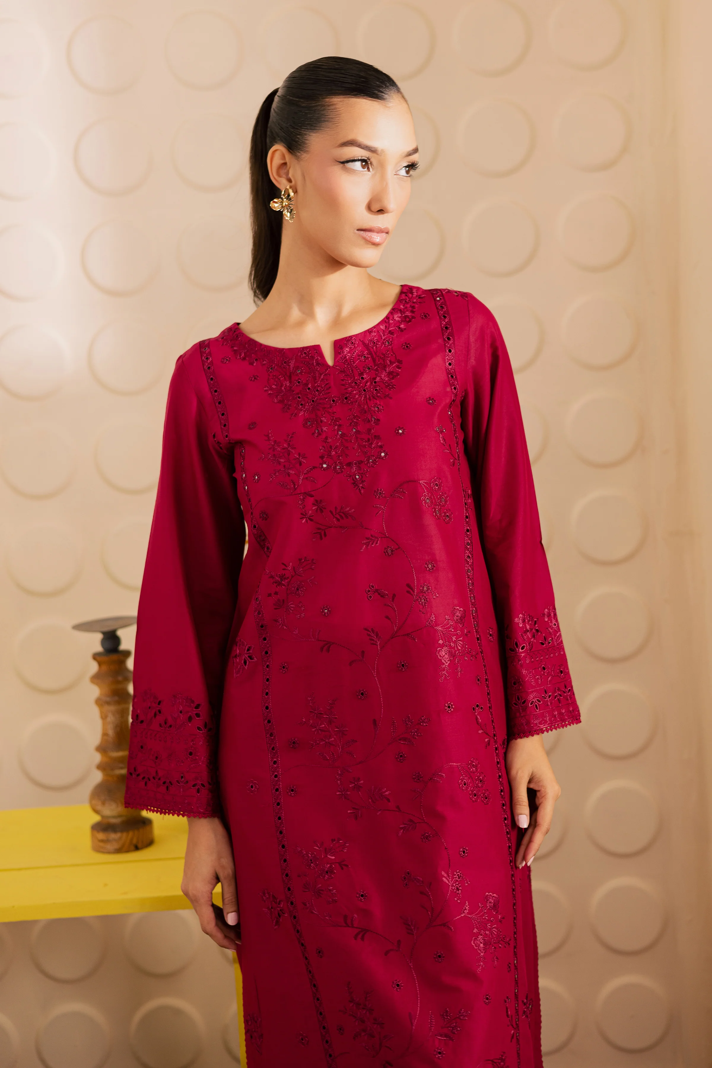 Emma 2Pc - Embroidered Lawn Pret - Image 3