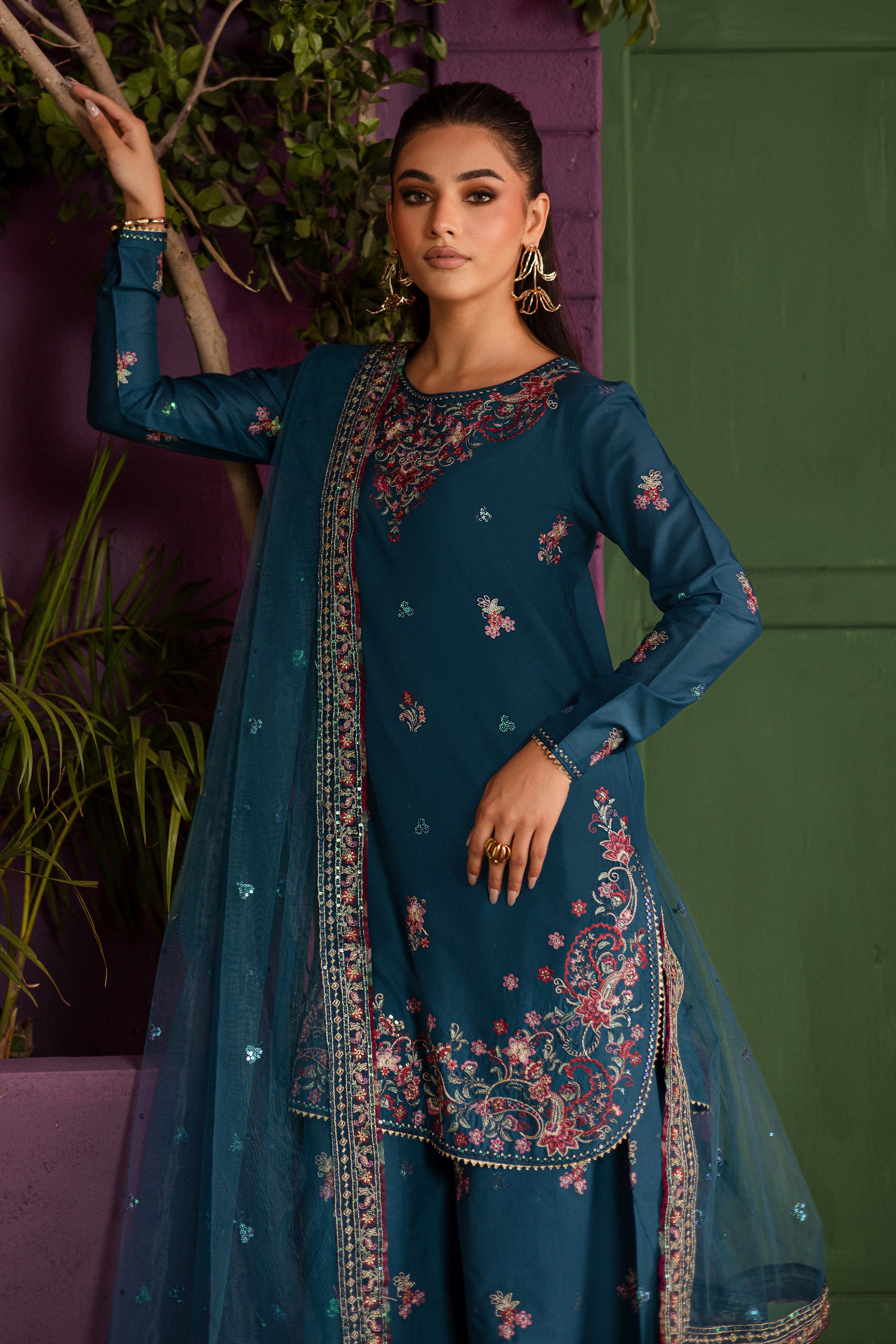 Eshmaal 3Pc - Embroidered Solid Dress - Image 2