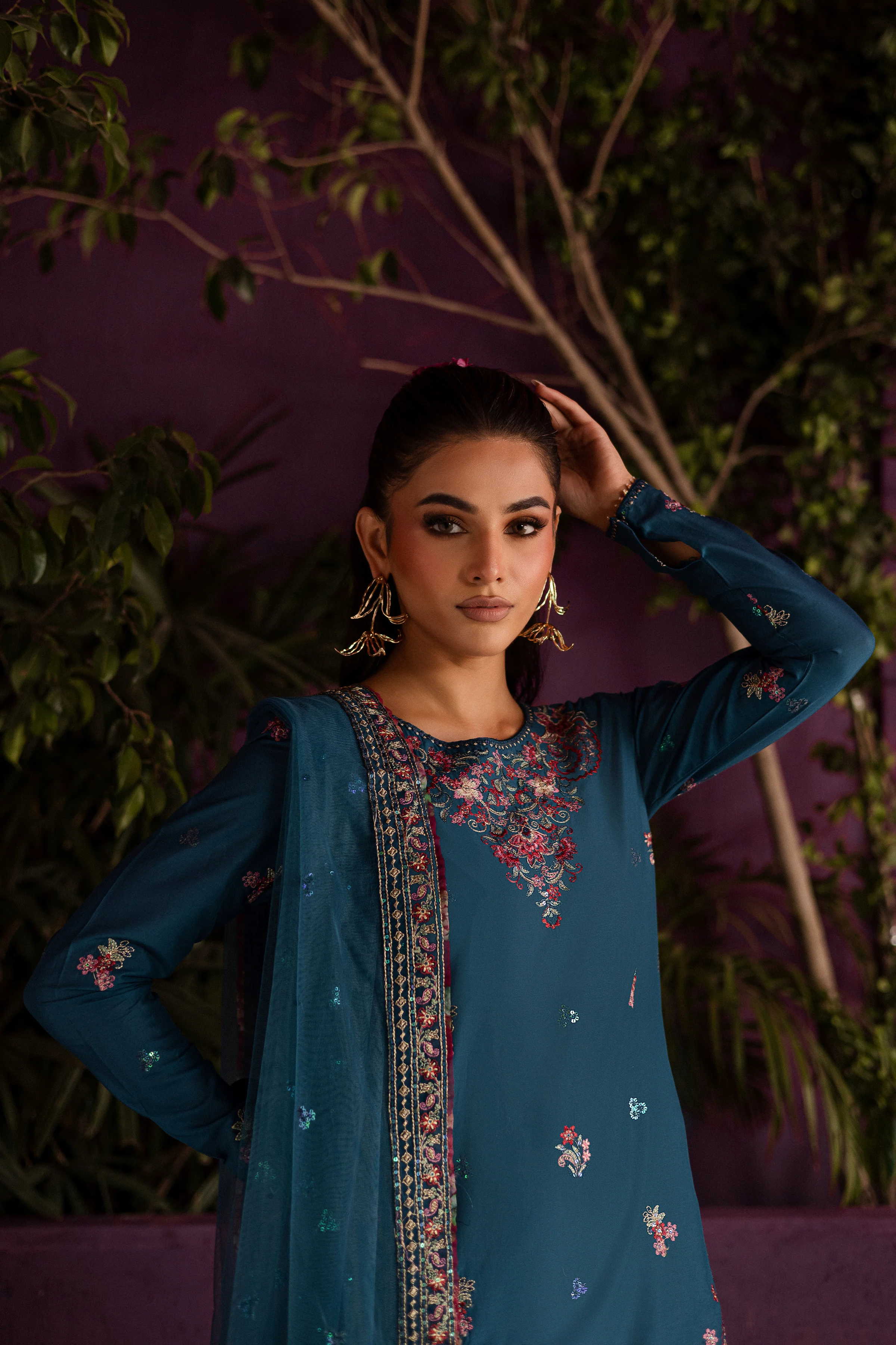 Eshmaal 3Pc - Embroidered Solid Dress - Image 3