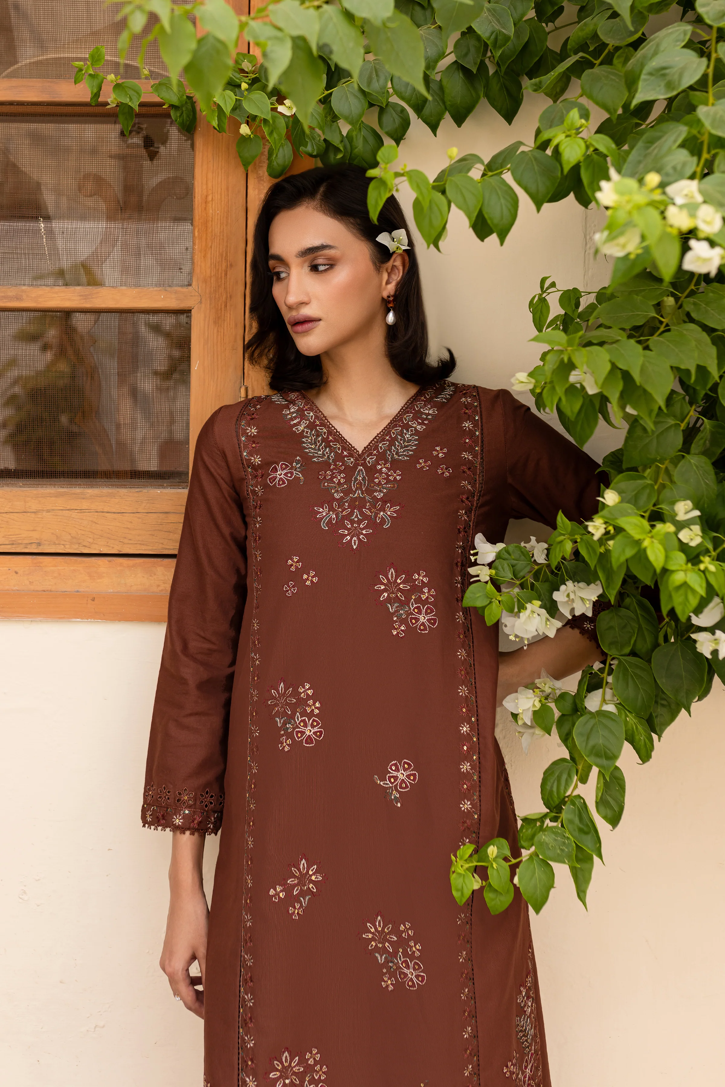 Evana 2Pc - Embroidered Khaddar Dress - Image 3