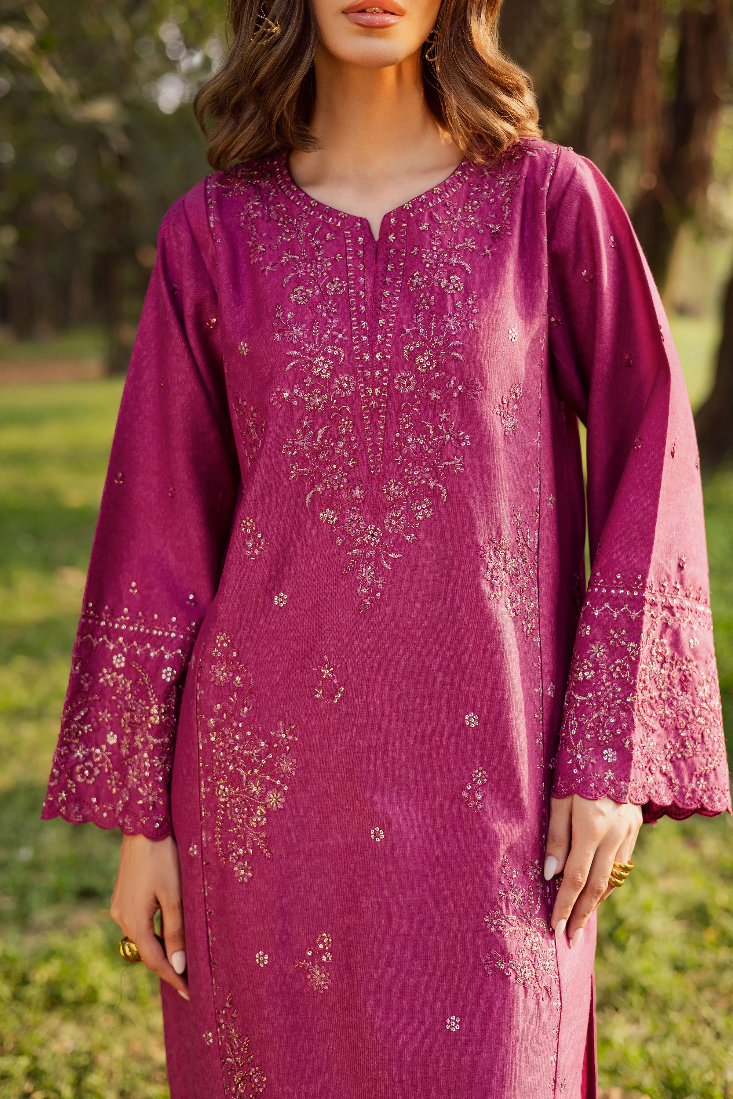 Eyter 2Pc - Embroidered Karandi Dress - Image 11