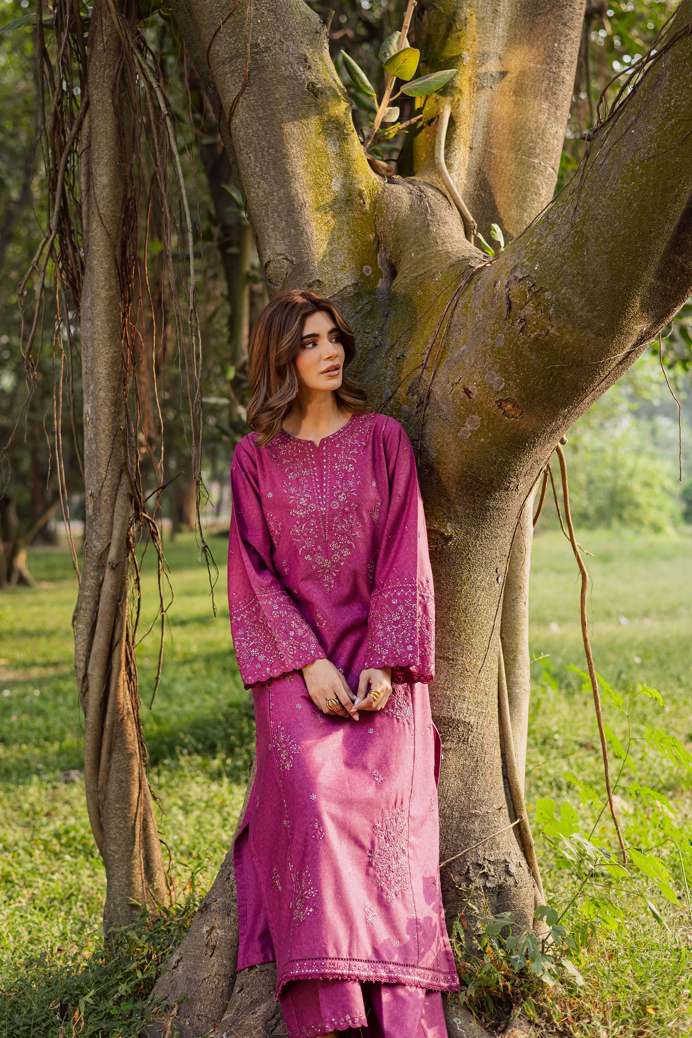 Eyter 2Pc - Embroidered Karandi Dress - Image 3