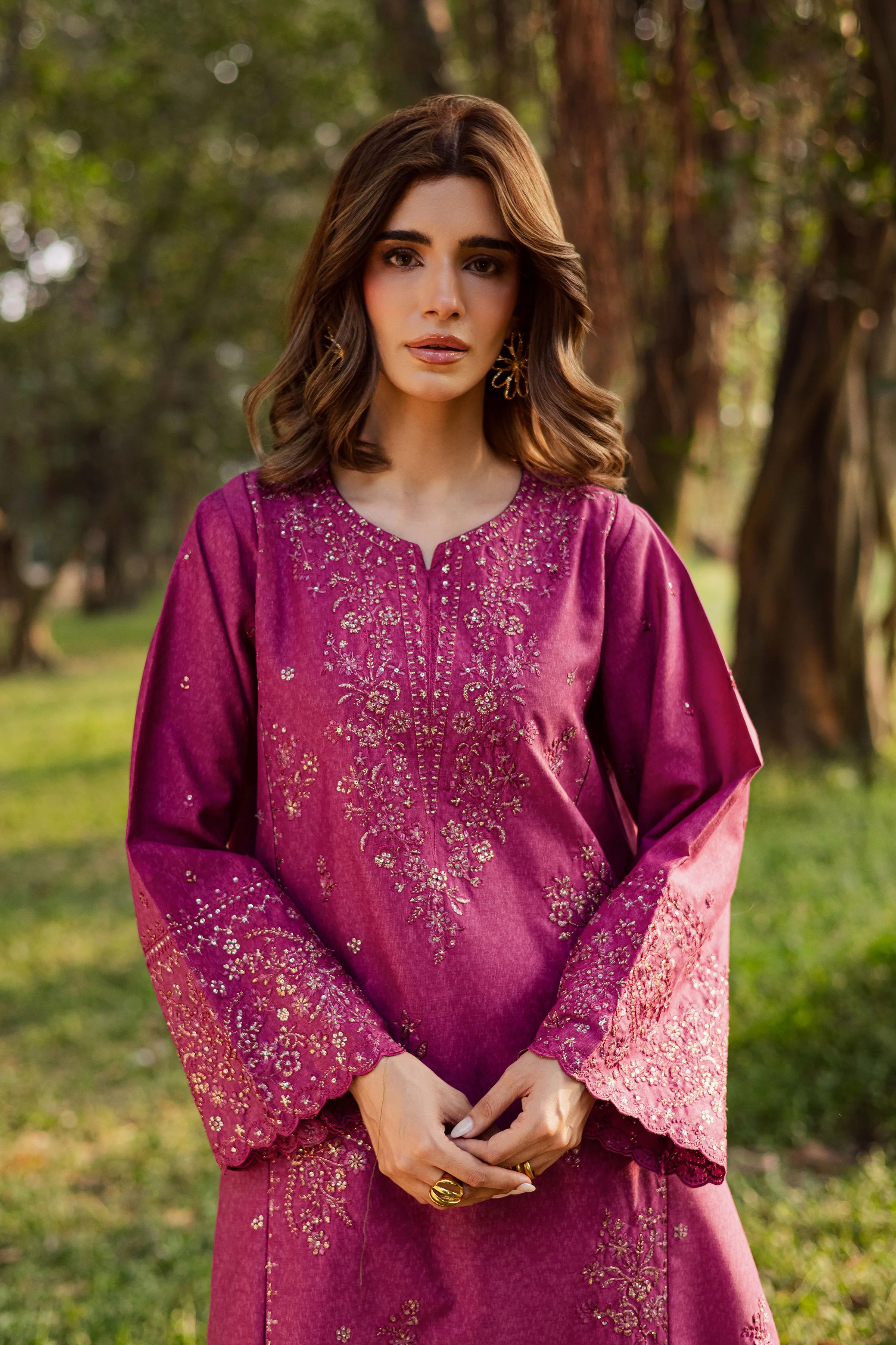 Eyter 2Pc - Embroidered Karandi Dress - Image 7