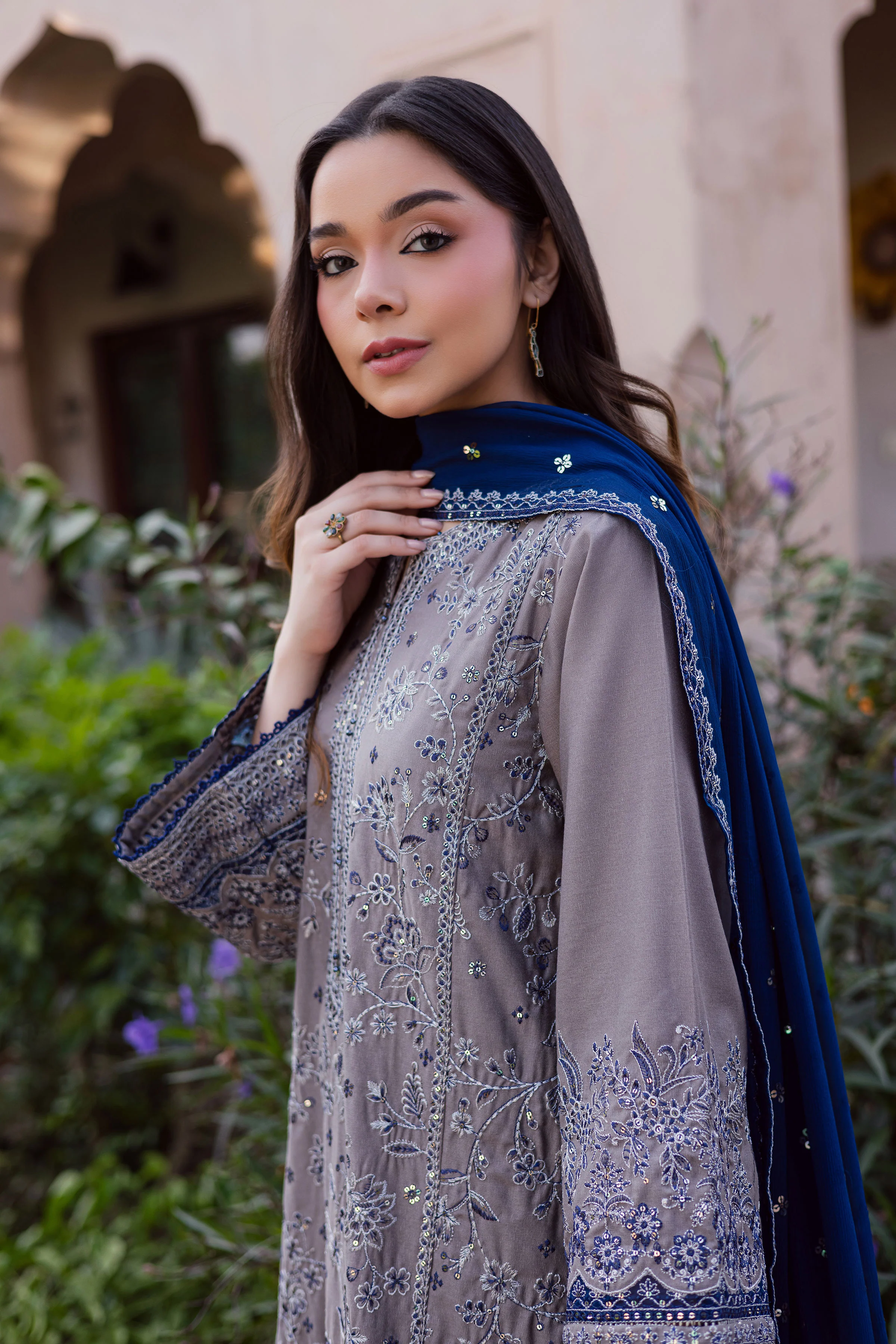 Ezlyin 3Pc - Embroidered Karandi Dress - Image 2